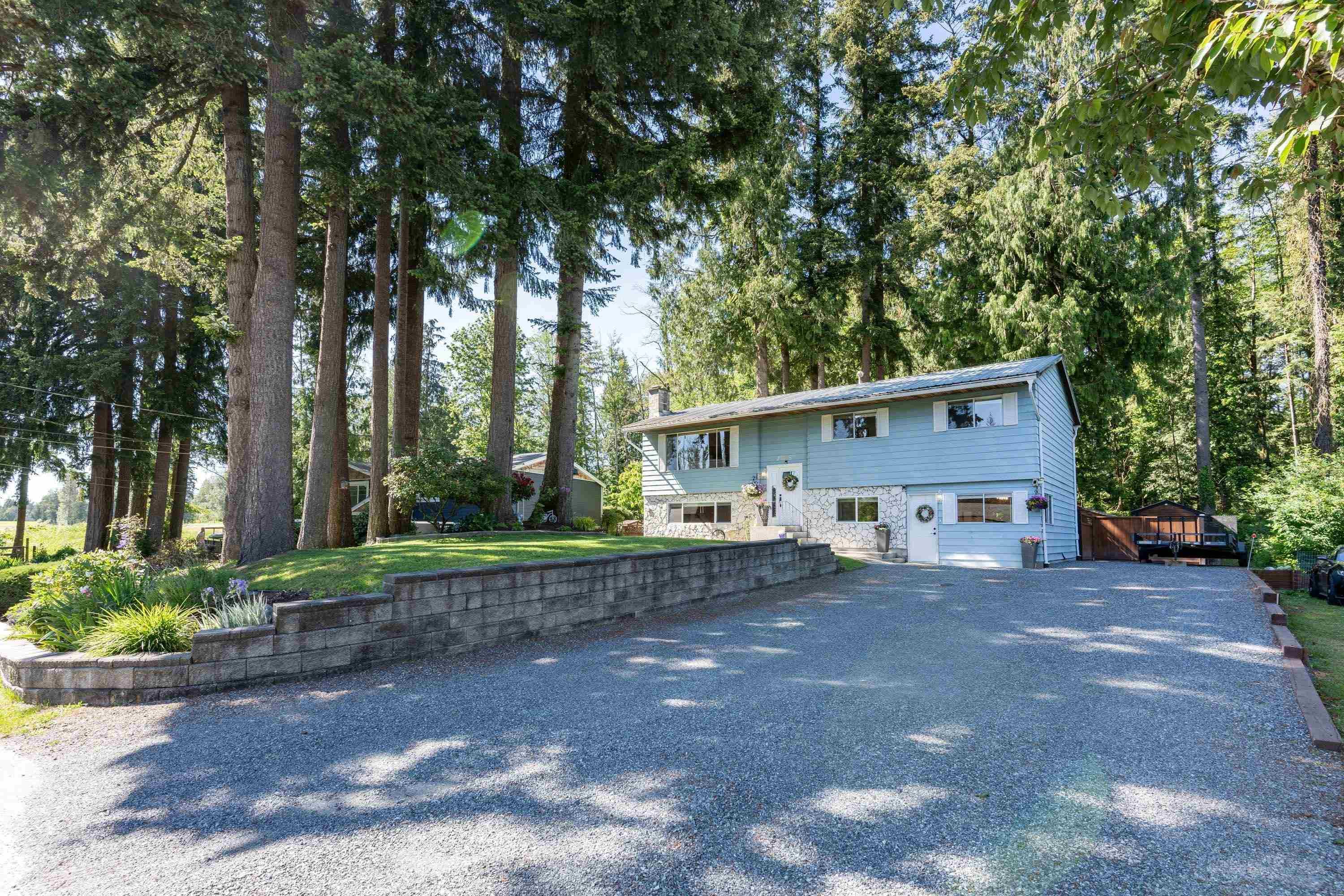 25165 11b Avenue, Langley
