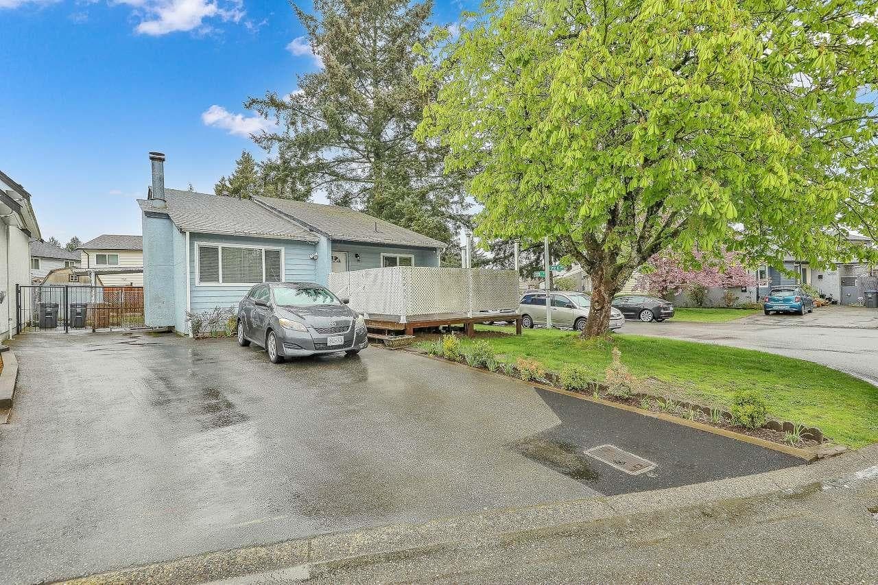 12902 72a Avenue, Surrey