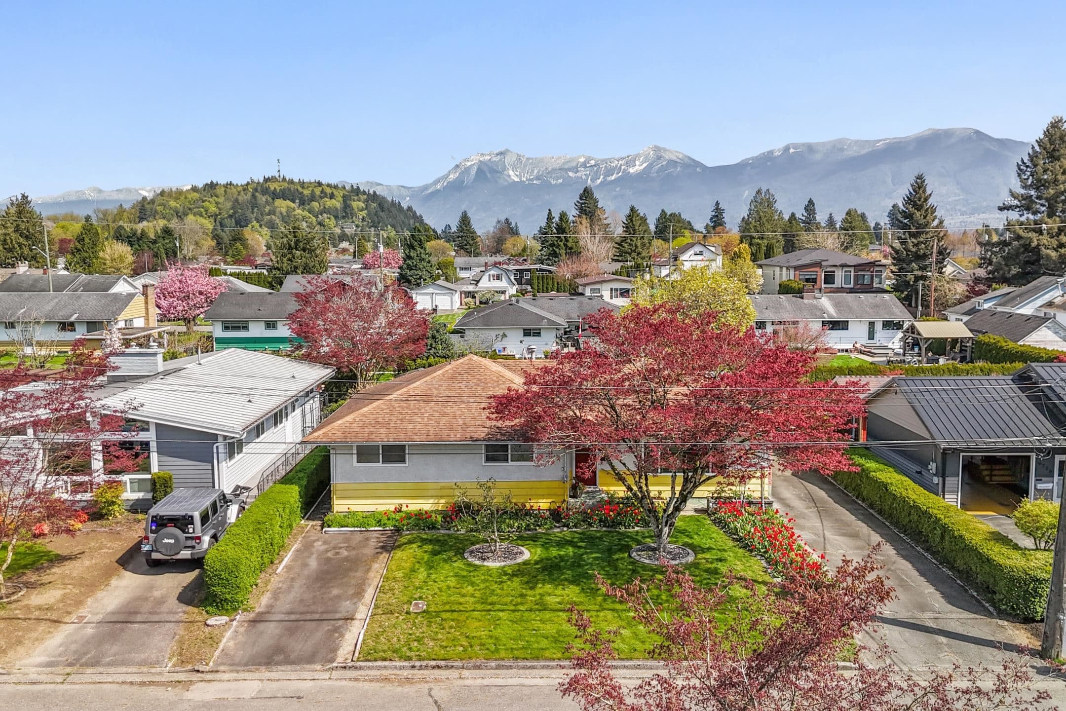 9726 Juniper Street, Chilliwack, V2P 5J1 — photo 1