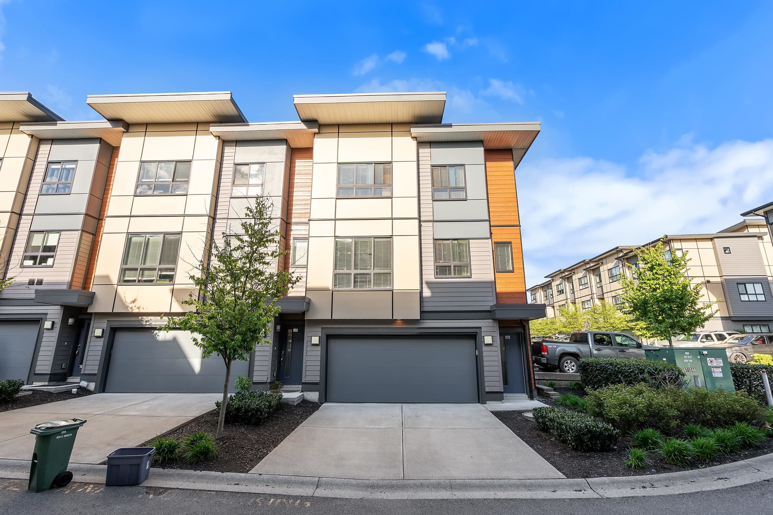23 - 1938 North Parallel Road, Abbotsford, V3G 2C6 — photo 1