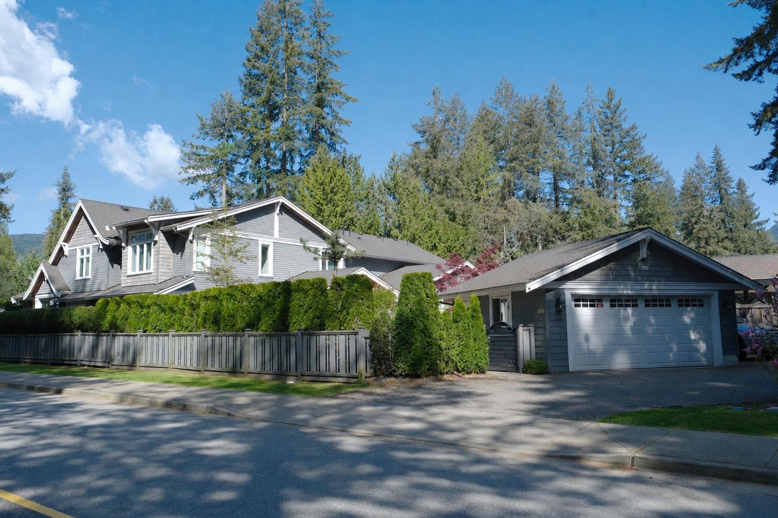 1198 Edgewood Road, North Vancouver, V7R 1Y9 — photo 1