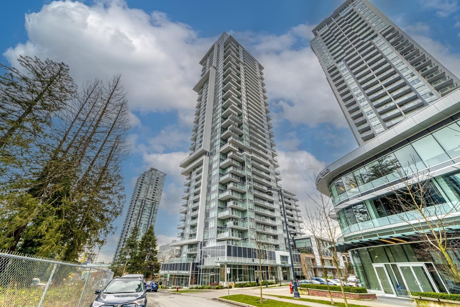906 - 13350 Central Avenue, Surrey, V3T 0S1 — photo 1