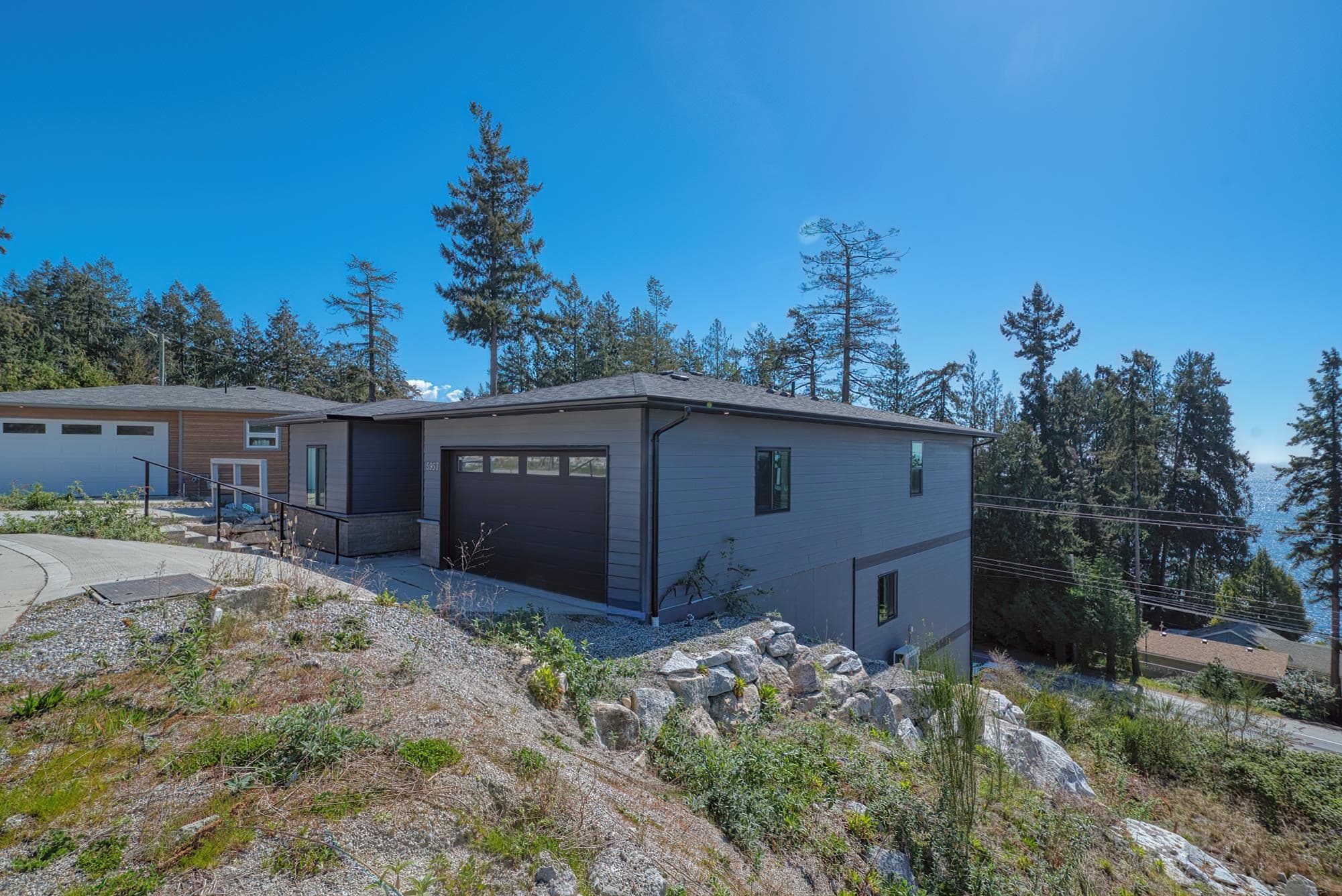 5957 Barnacle Place, Sechelt, V7Z 0V4 — photo 4