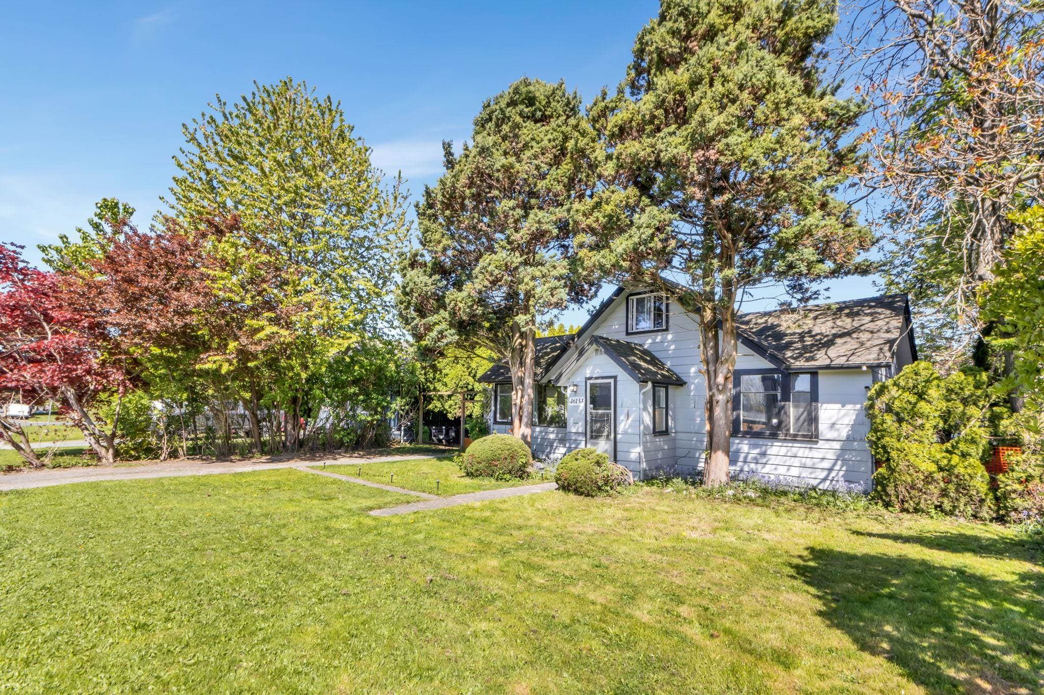 46133 Third Avenue, Chilliwack, V2P 1R7 — photo 4