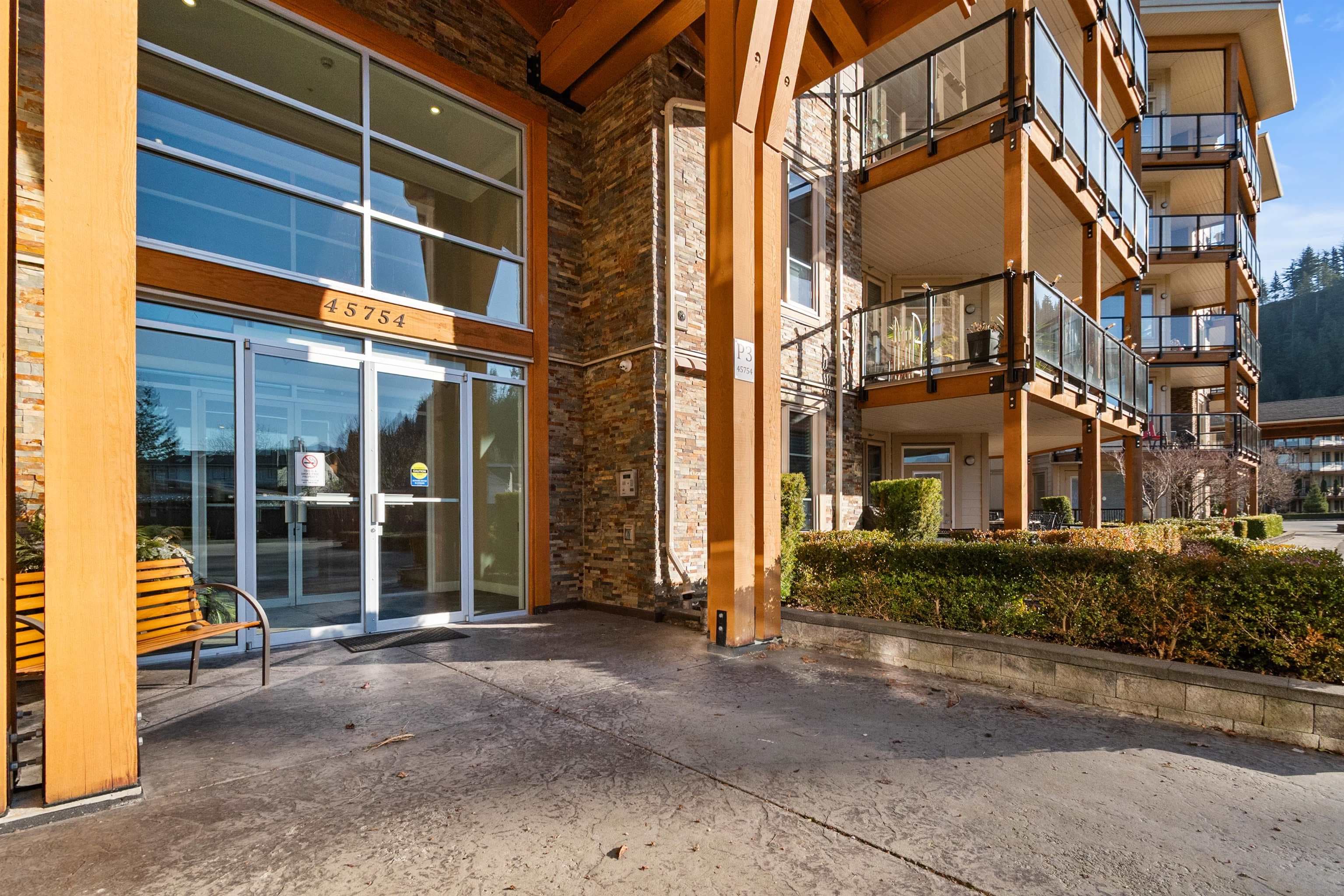108 - 45754 Keith Wilson Road, Chilliwack, V2R 6A9 — photo 1