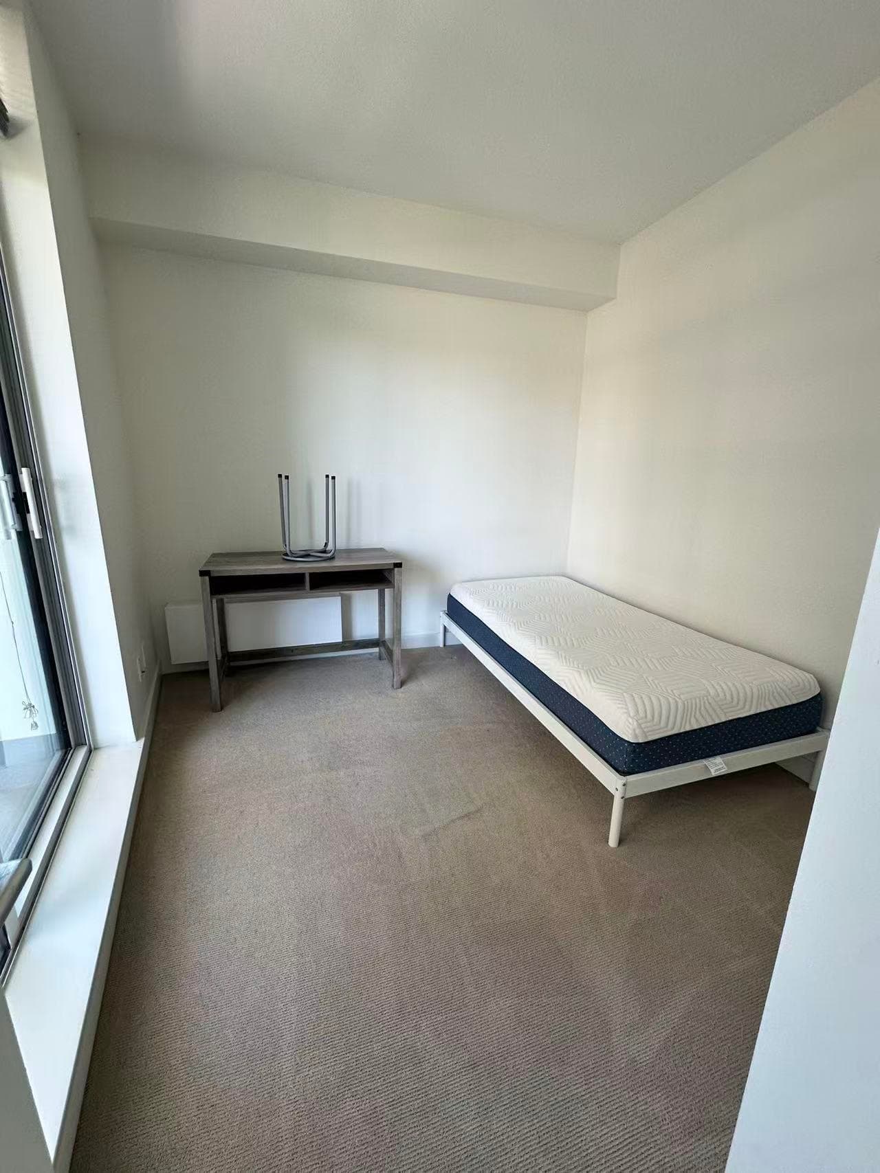 404 - 8940 University Crescent, Burnaby, V5A 0E7 — photo 5