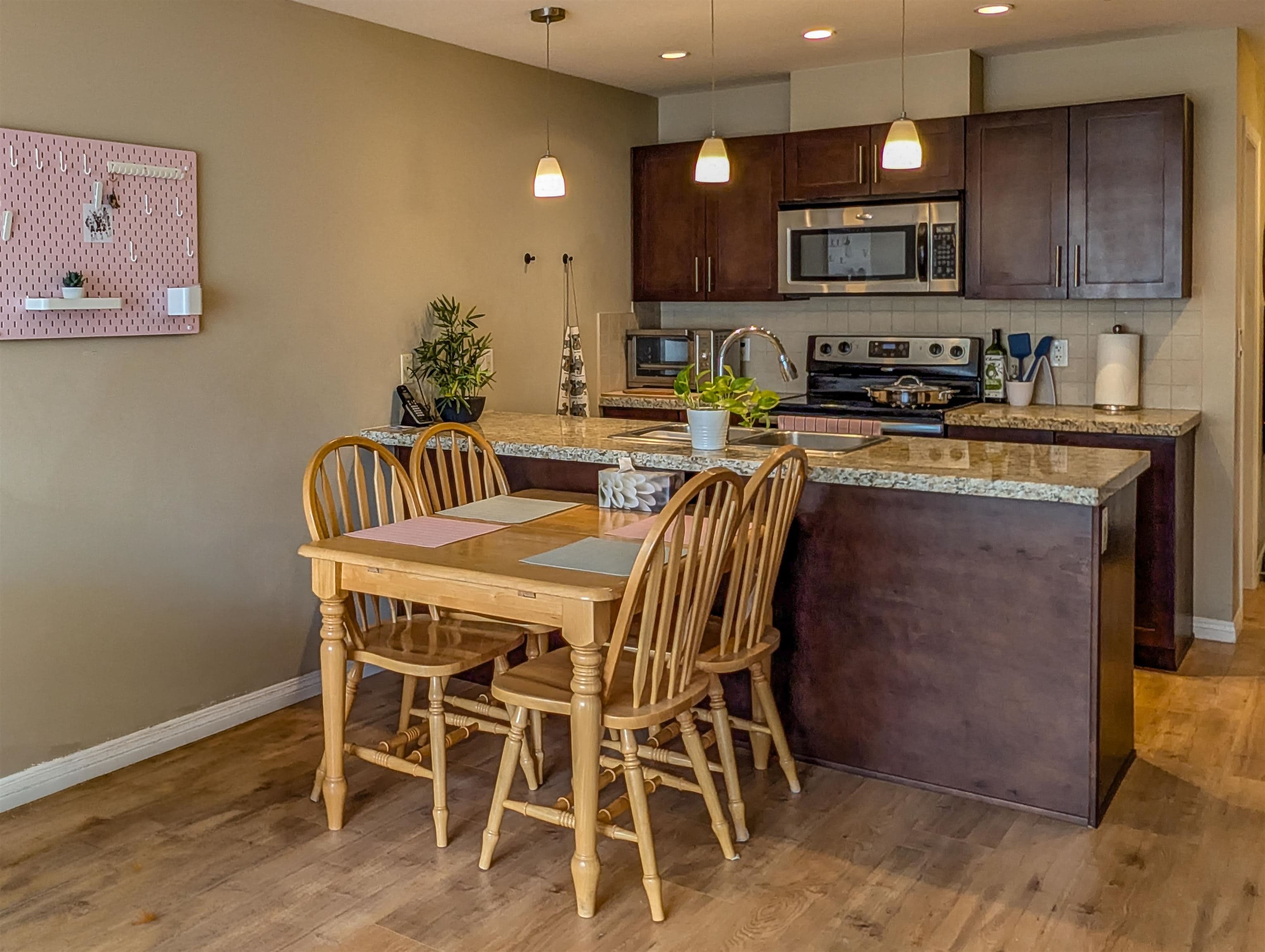 204 - 5000 Imperial Street, Burnaby, V5J 1C8 — photo 2