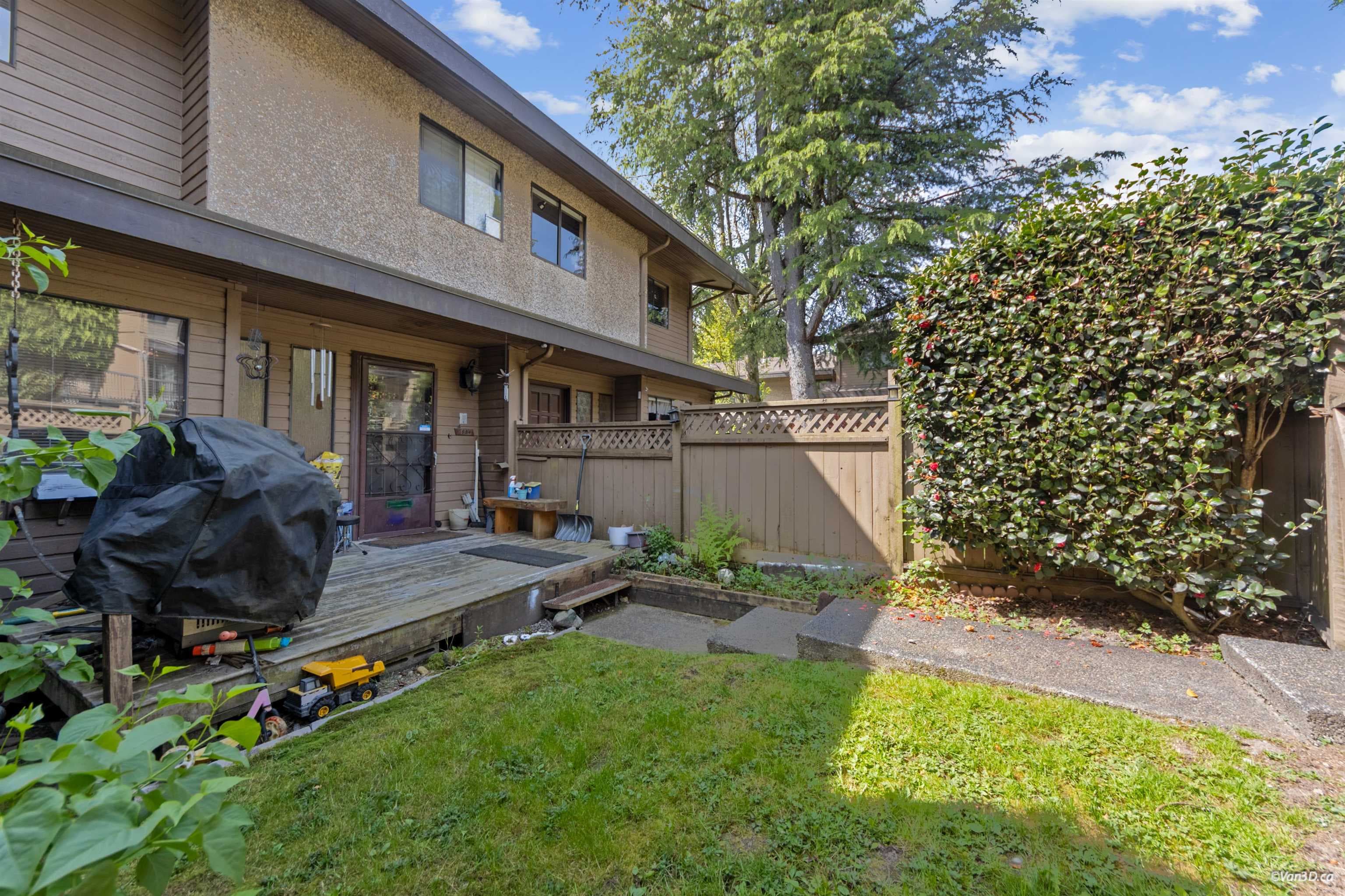 6884 Bromley Court, Burnaby, V5B 4R4 — photo 1