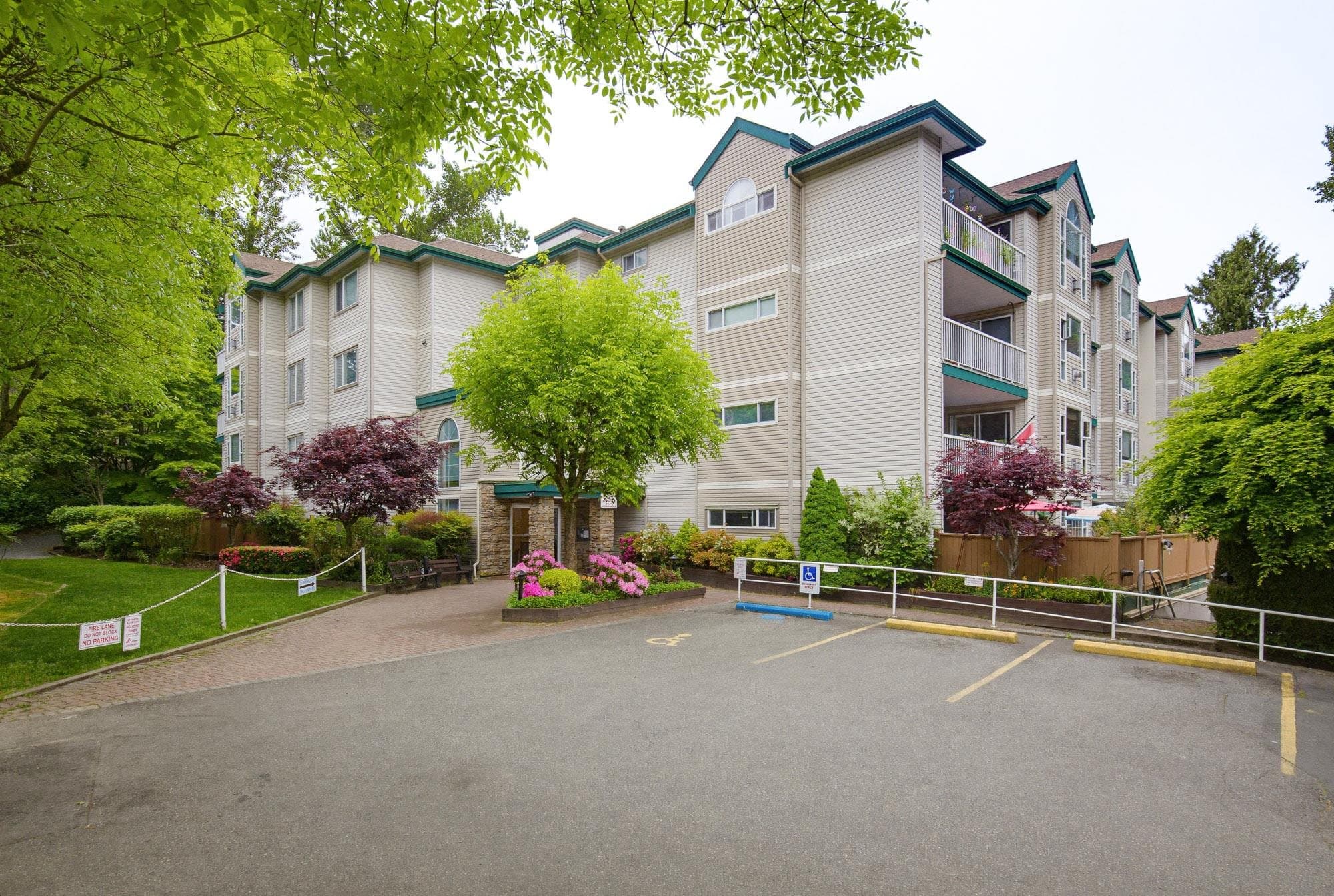 406 - 2963 Nelson Place, Abbotsford, V2S 7L6 — photo 2