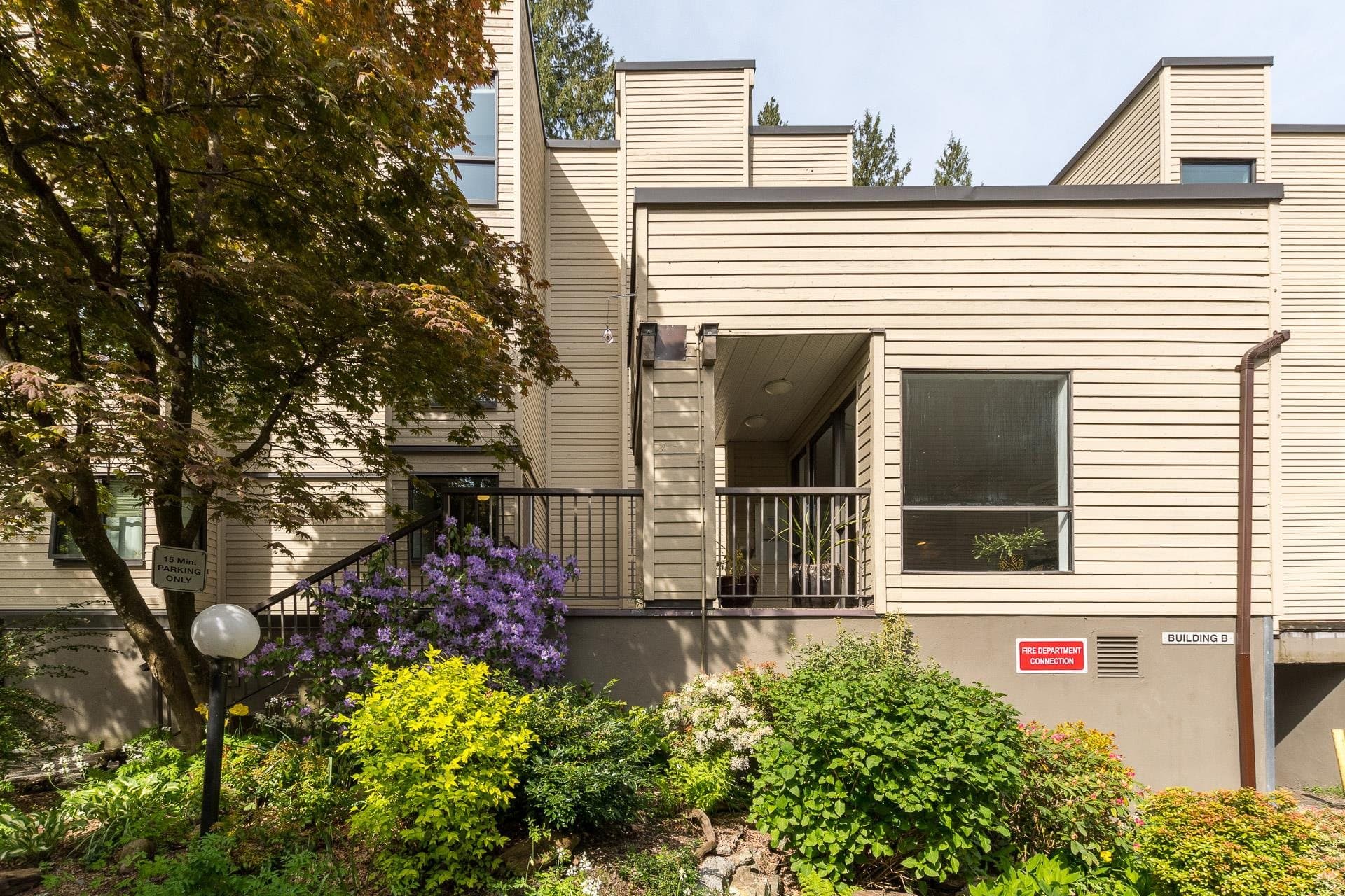 212 - 3275 Mountain Highway, North Vancouver, V7K 2H4 — photo 2
