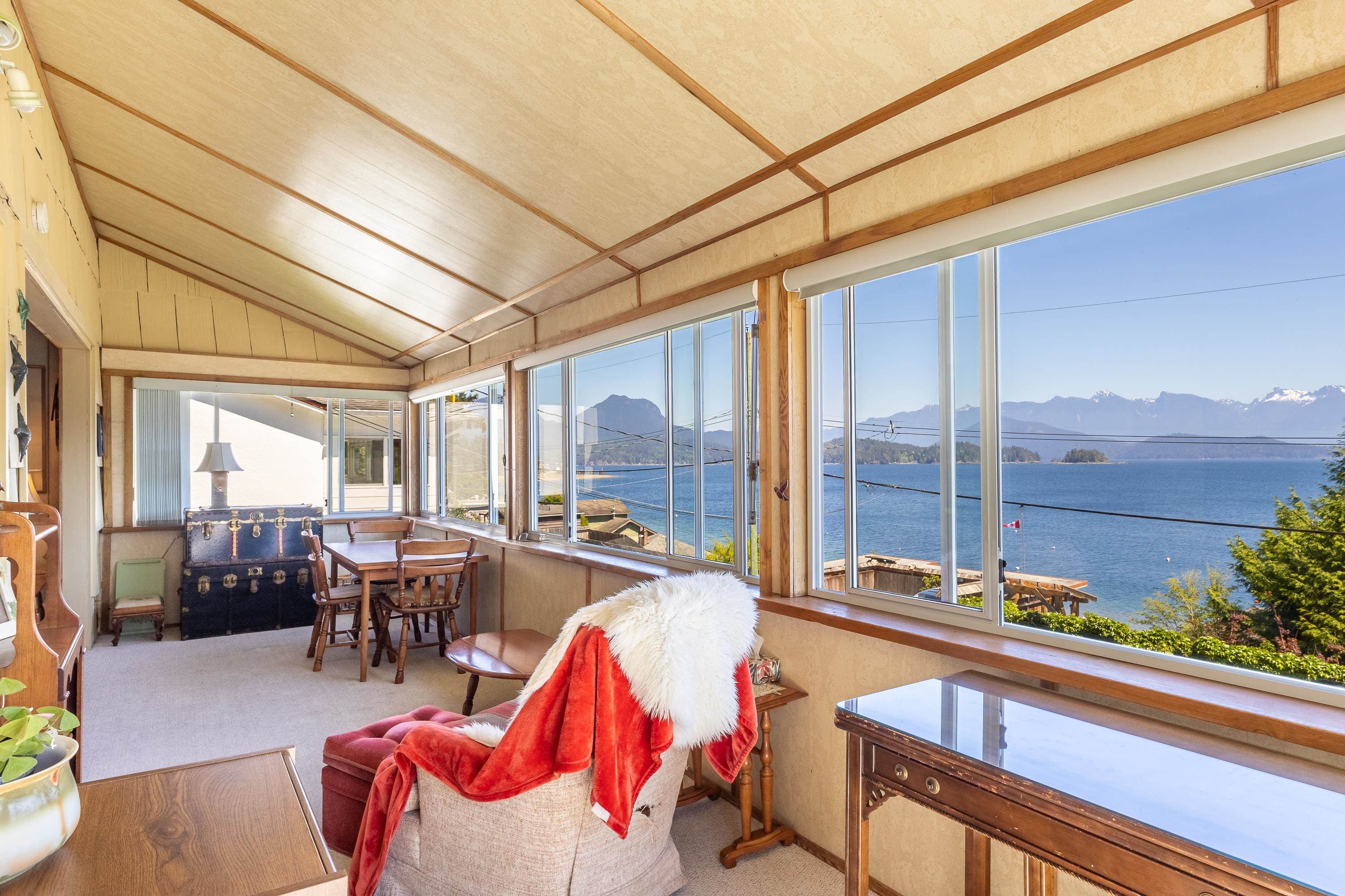 1077 Point Road, Gibsons, V0N 1V1 — photo 3