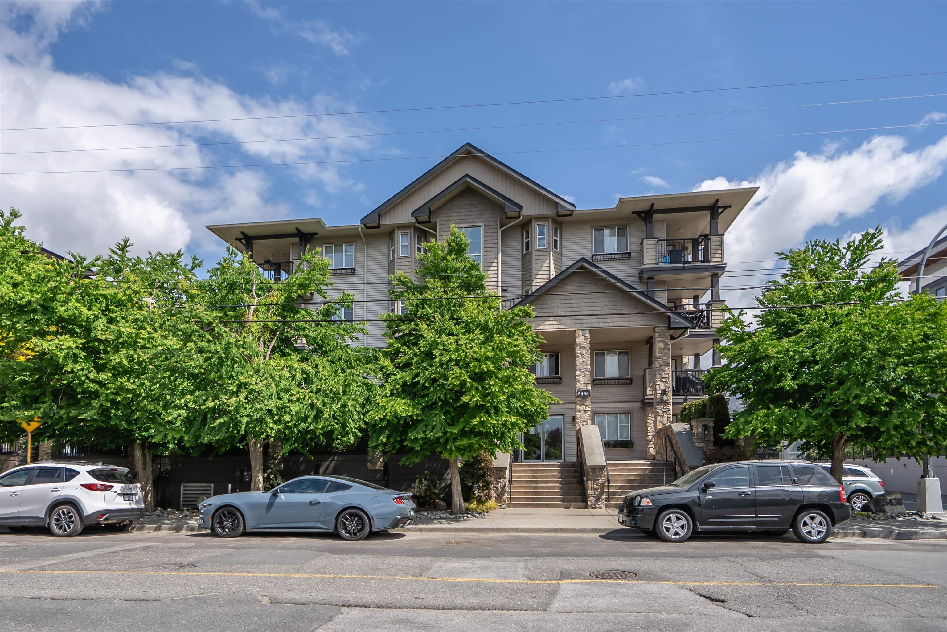 213 - 5438 198 Street, Langley