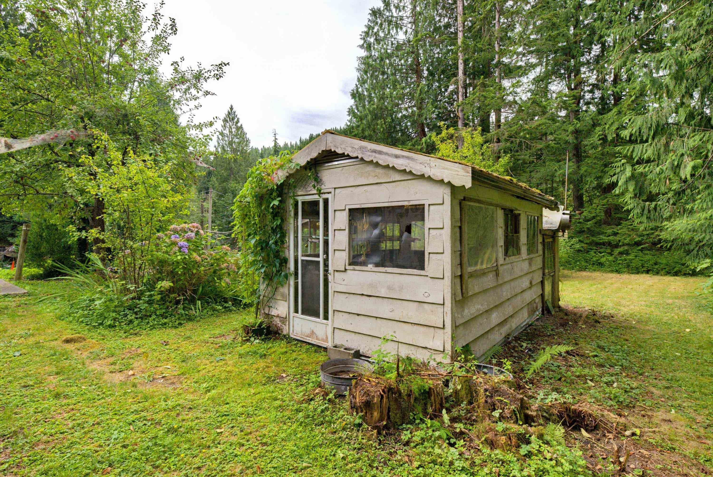 28595 Dewdney Trunk Road, Maple Ridge, V2W 1M1 — photo 5
