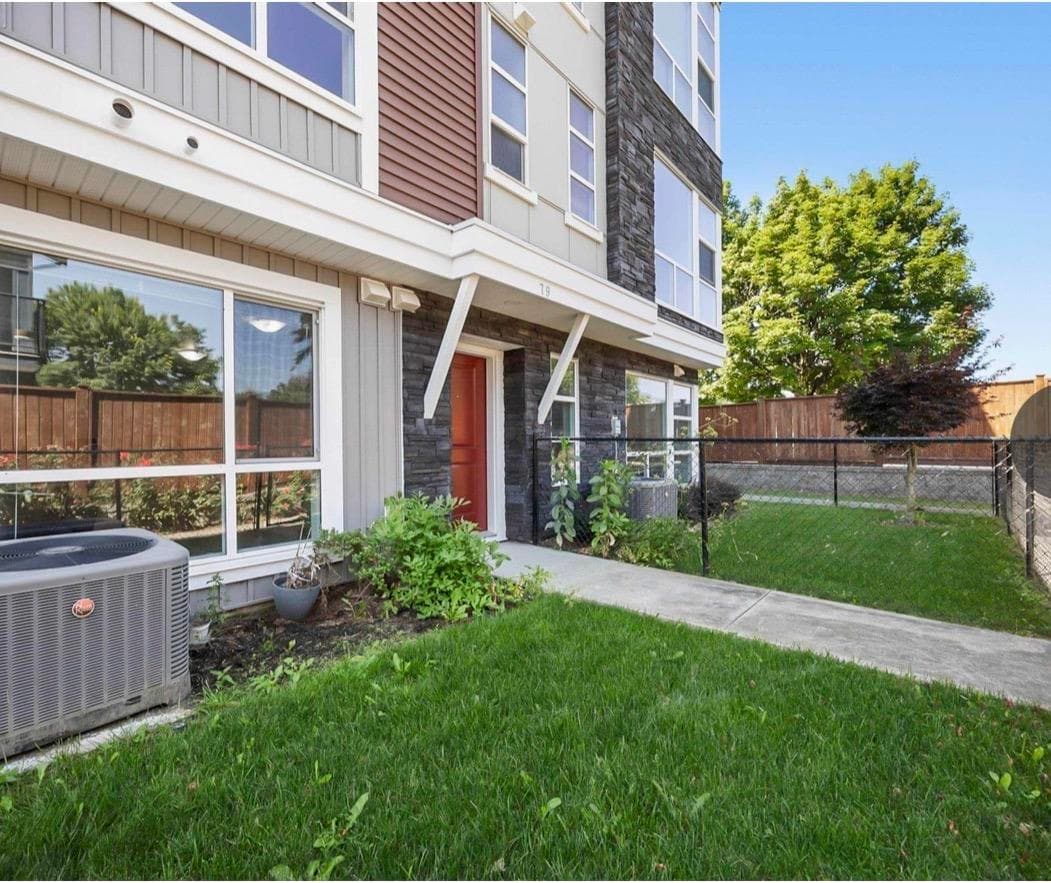 79 - 8413 Midtown Way, Chilliwack, V2P 0G7 — photo 2