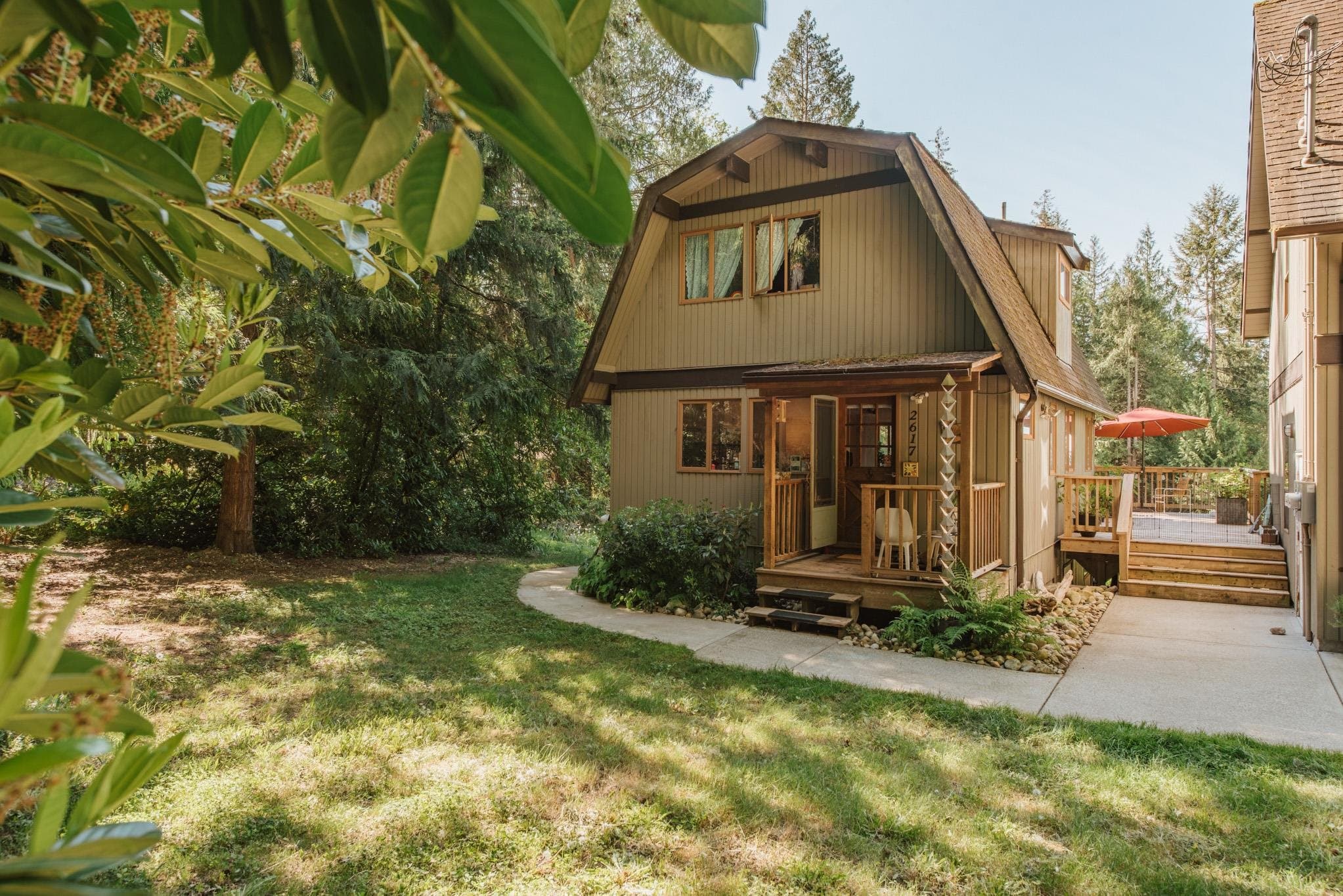 2617 Sunshine Coast Highway, Roberts Creek