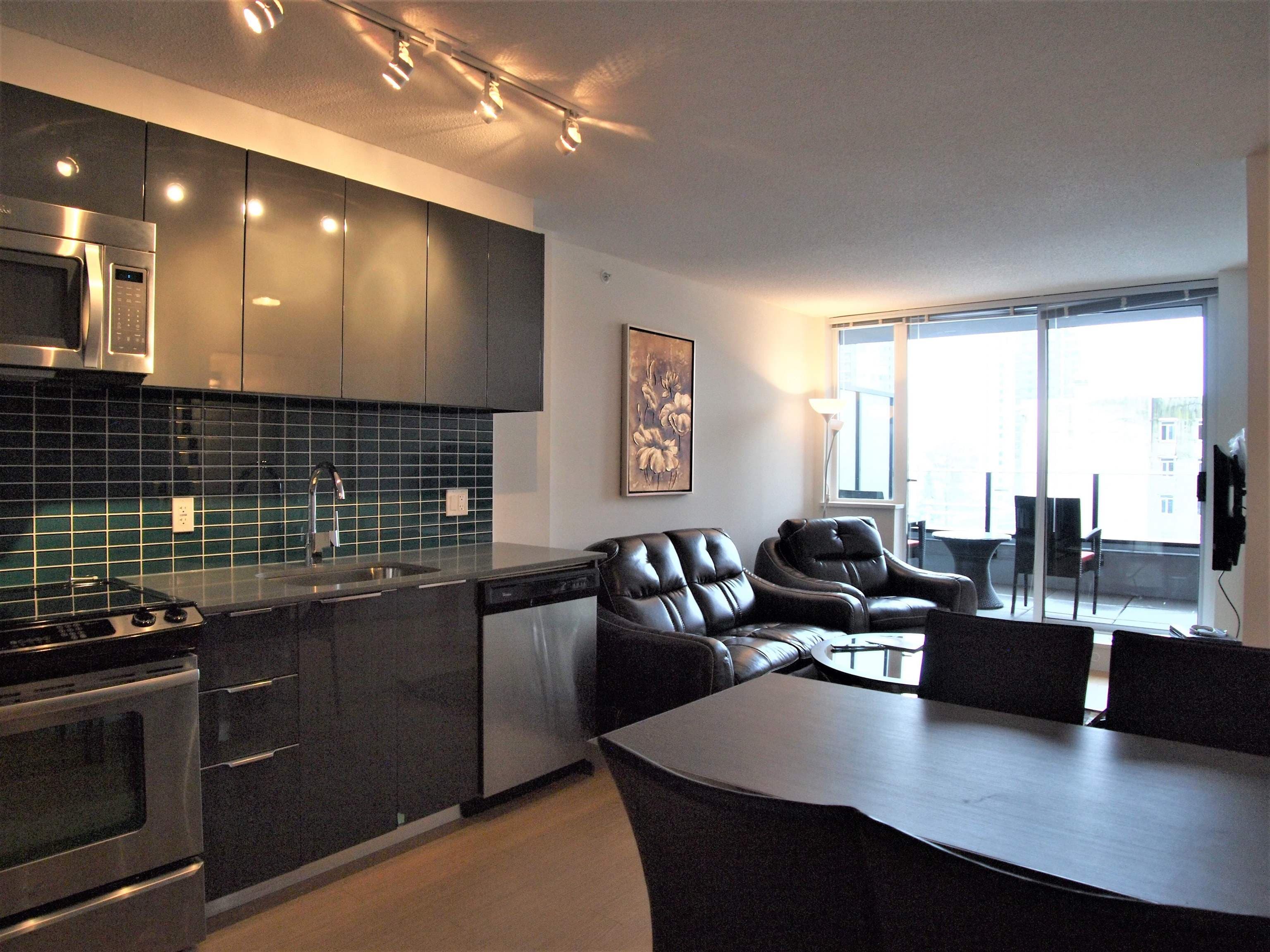 510 - 1325 Rolston Street, Vancouver, V6B 0M2 — photo 3