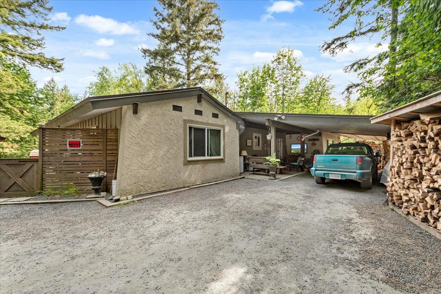 46675 Extrom Road, Chilliwack, V2R 4V1 — photo 2