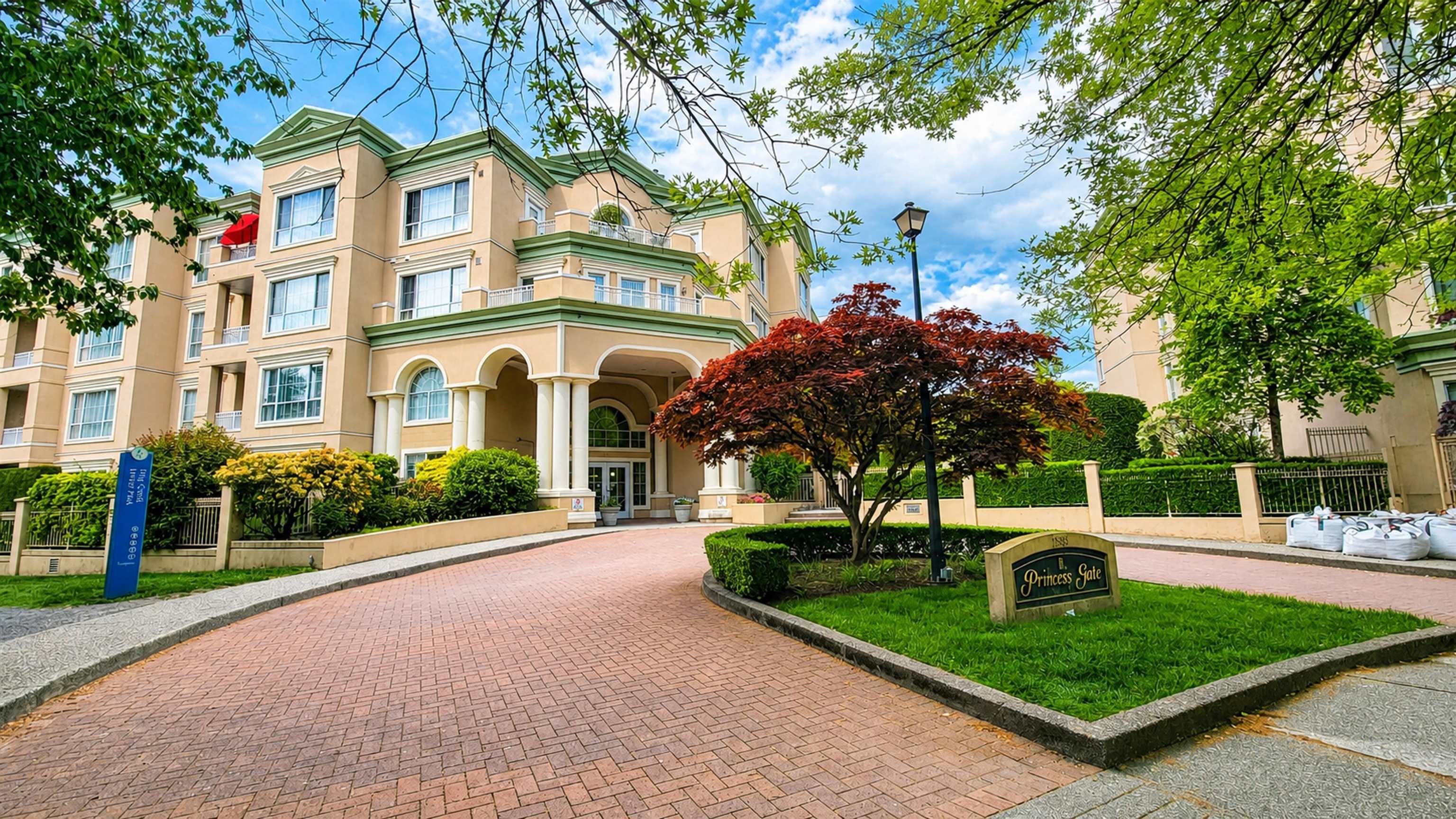 211 - 2985 Princess Crescent, Coquitlam, V3B 7P3 — photo 1