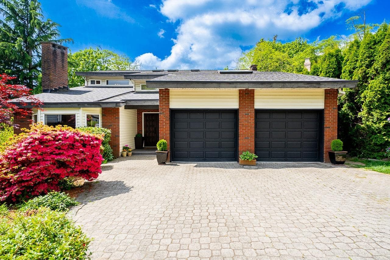 7460 Burnham Court, Burnaby, V5A 4M7 — photo 2