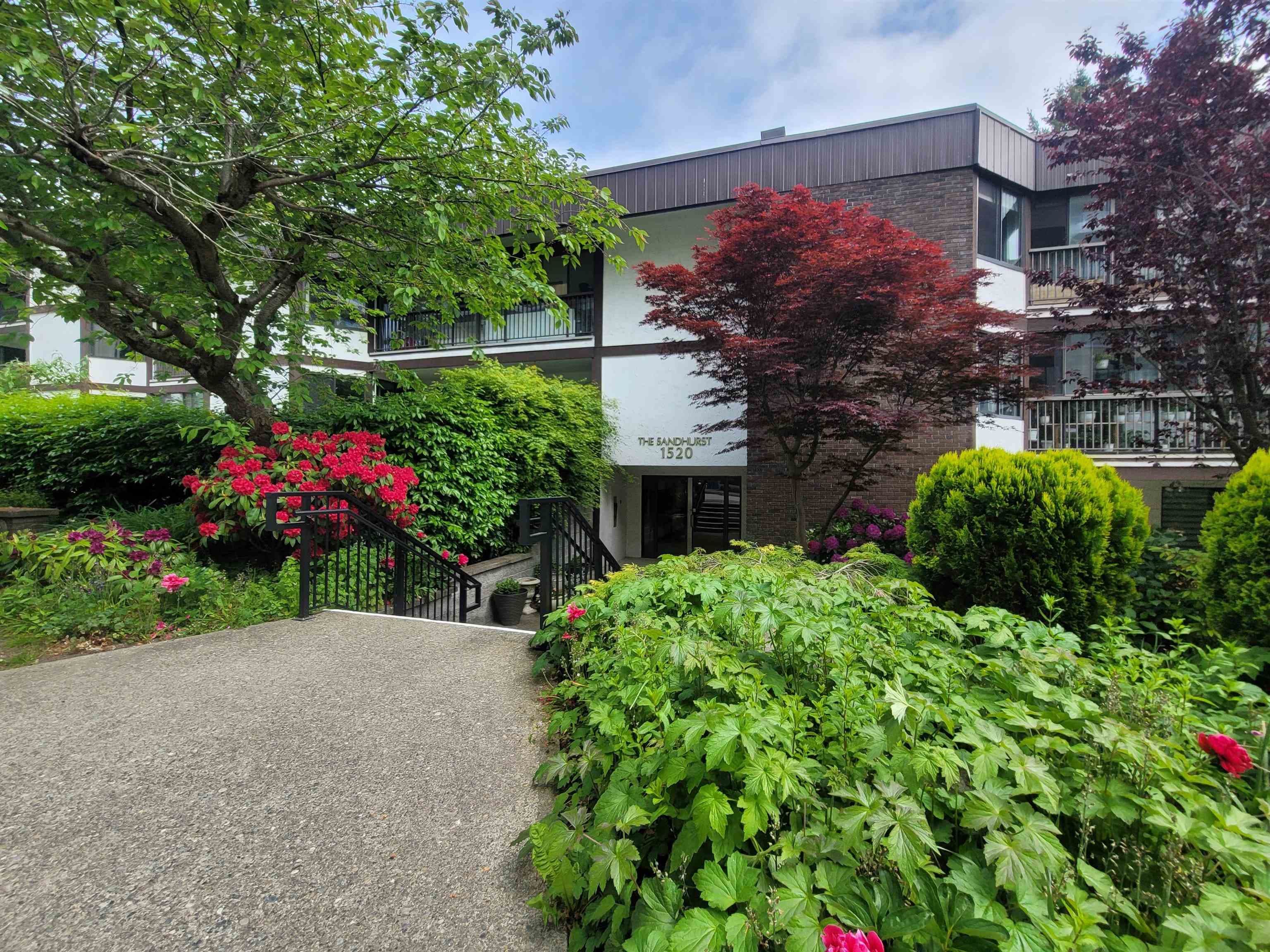 309 - 1520 Vidal Street, White Rock
