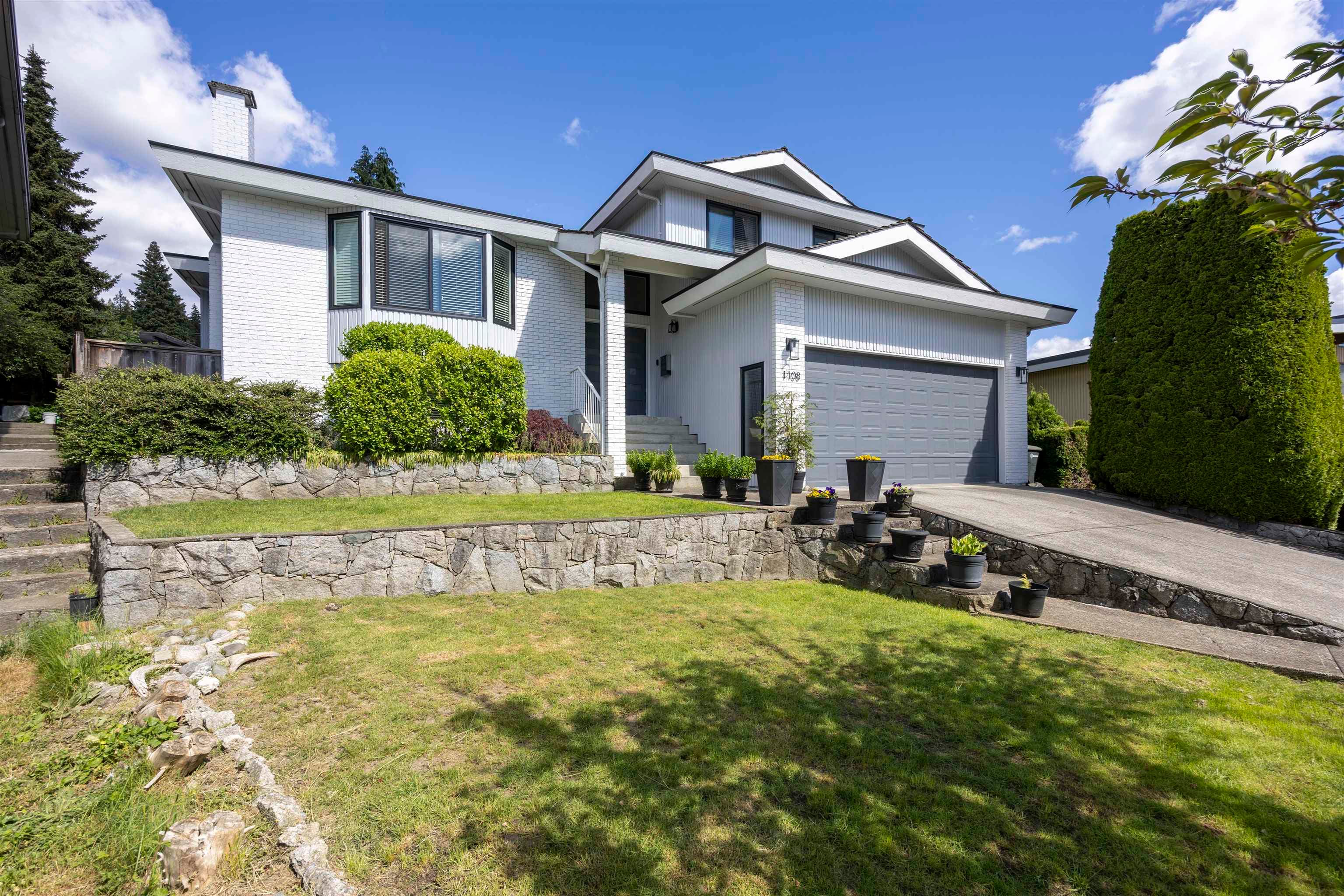 1108 Marsden Court, Burnaby, V5A 3N3 — photo 2