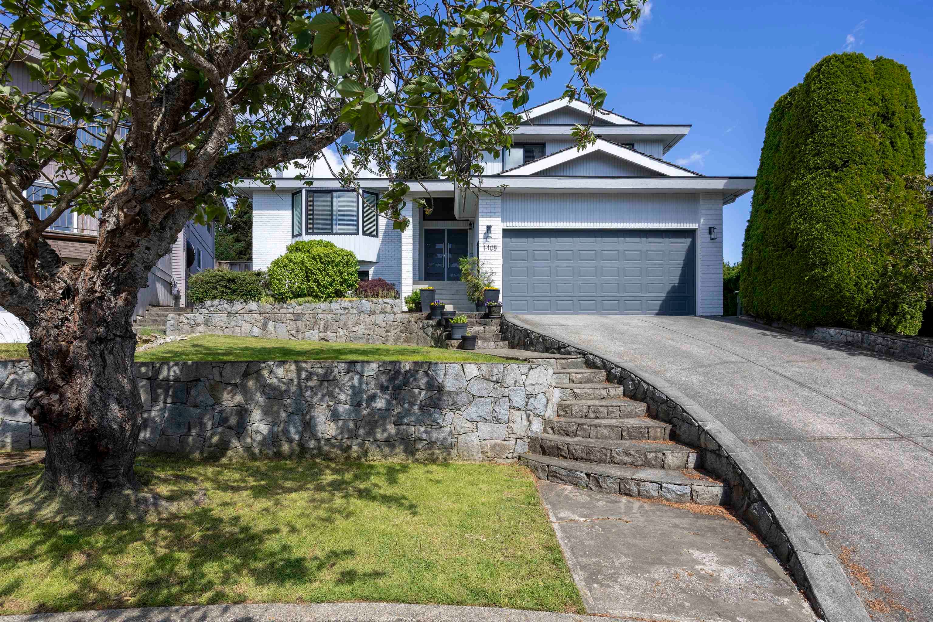 1108 Marsden Court, Burnaby, V5A 3N3 — photo 1