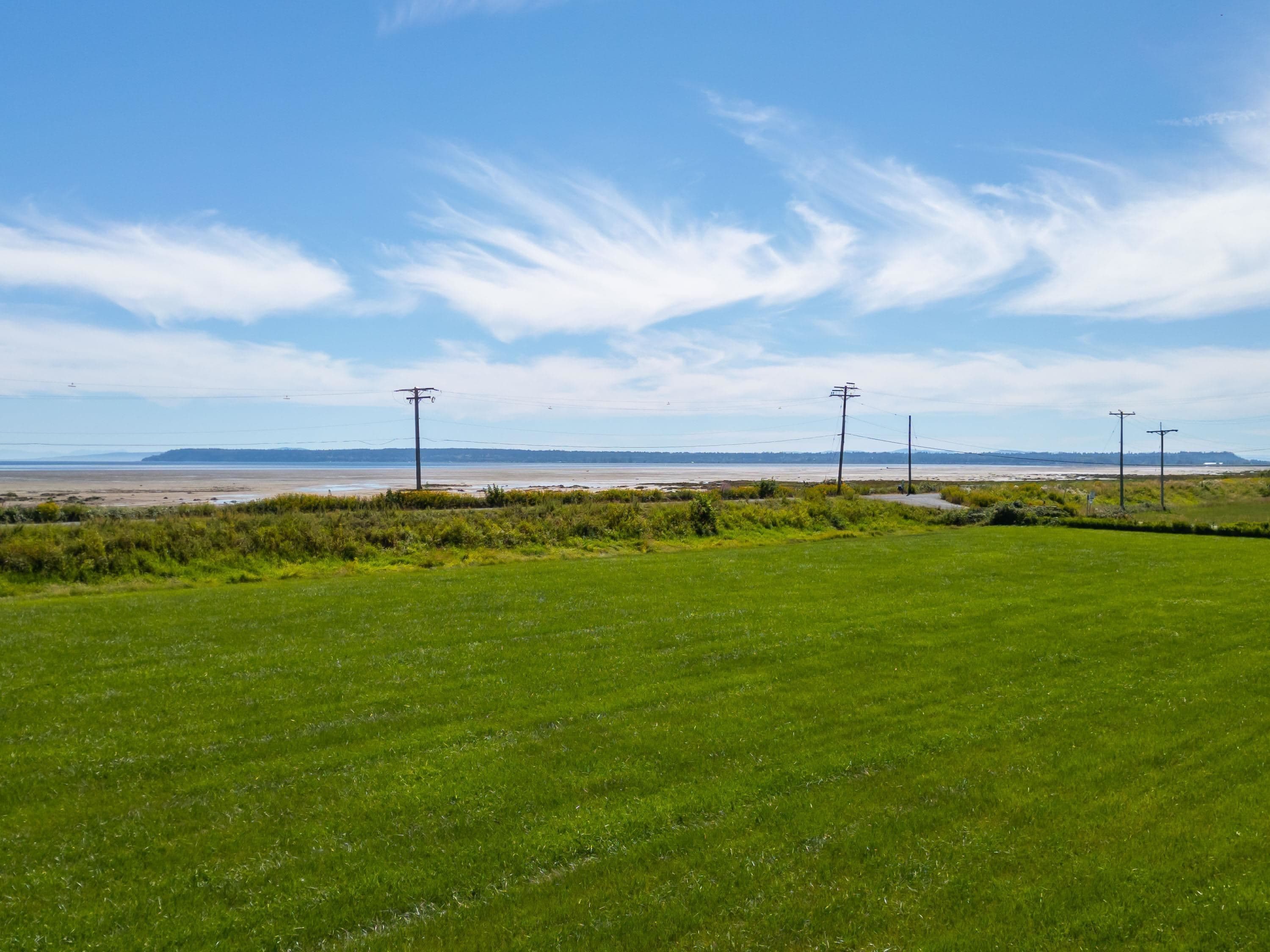 3636 88 Street, Delta, V4K 3N3 — photo 1