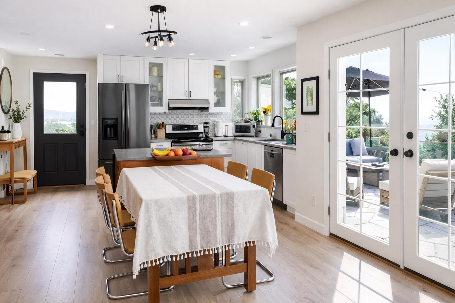 5579 Sans Souci Road, Halfmoon Bay