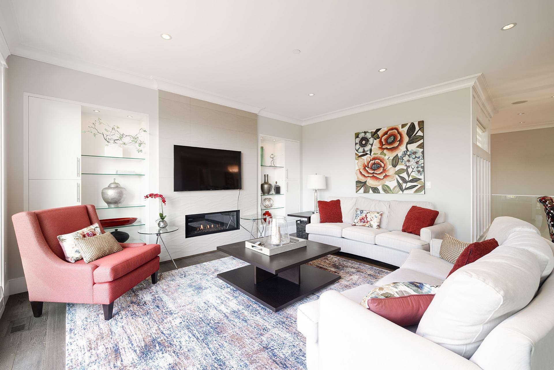 14378 Blackburn Avenue, White Rock, V4B 3A1 — photo 2