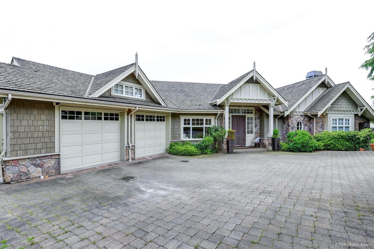 BSMT suite 2 - 750 Greenwood Road, West Vancouver