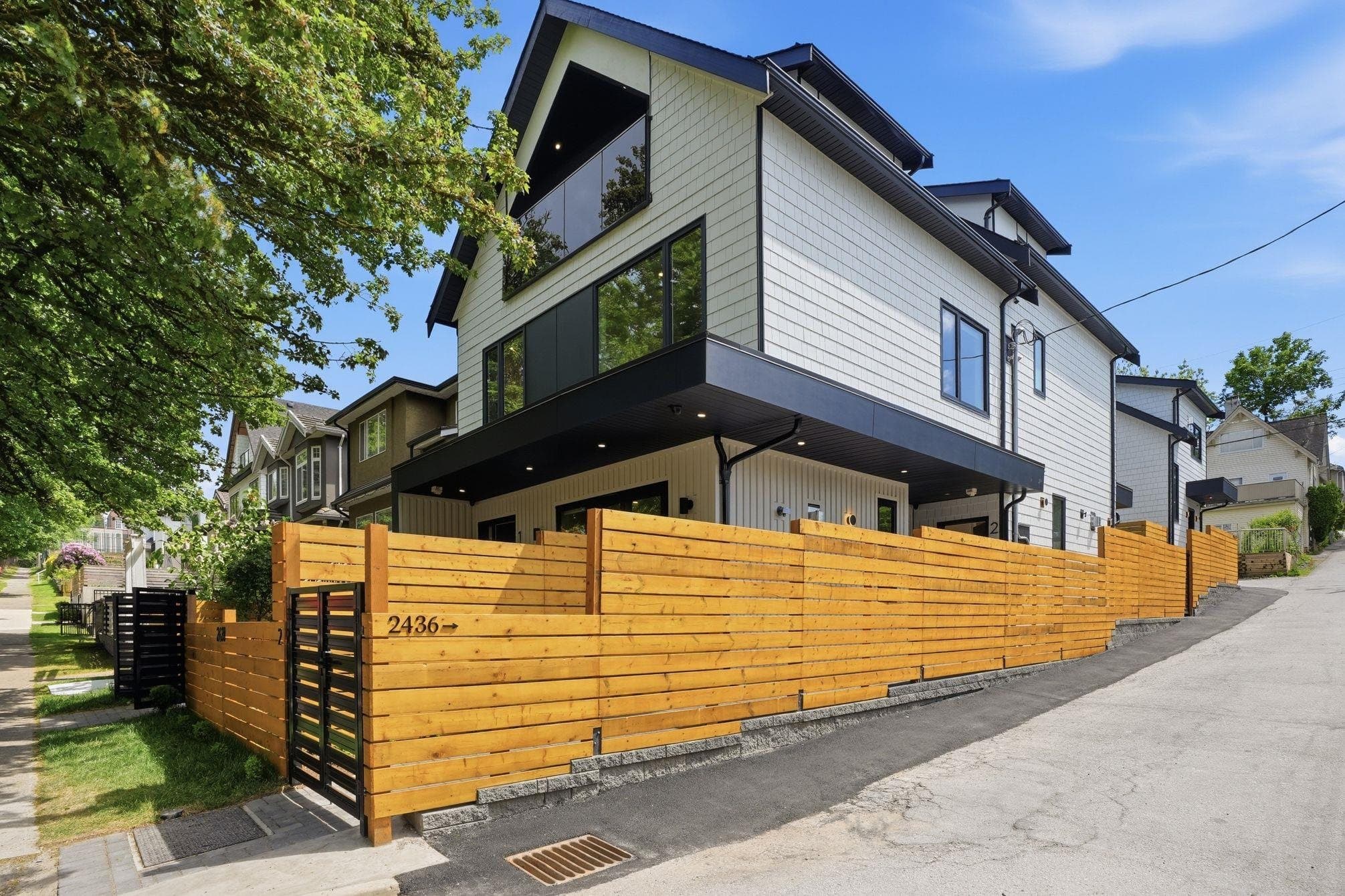 2 - 2438 E 20th Avenue, Vancouver, V5M 2T6 — photo 1