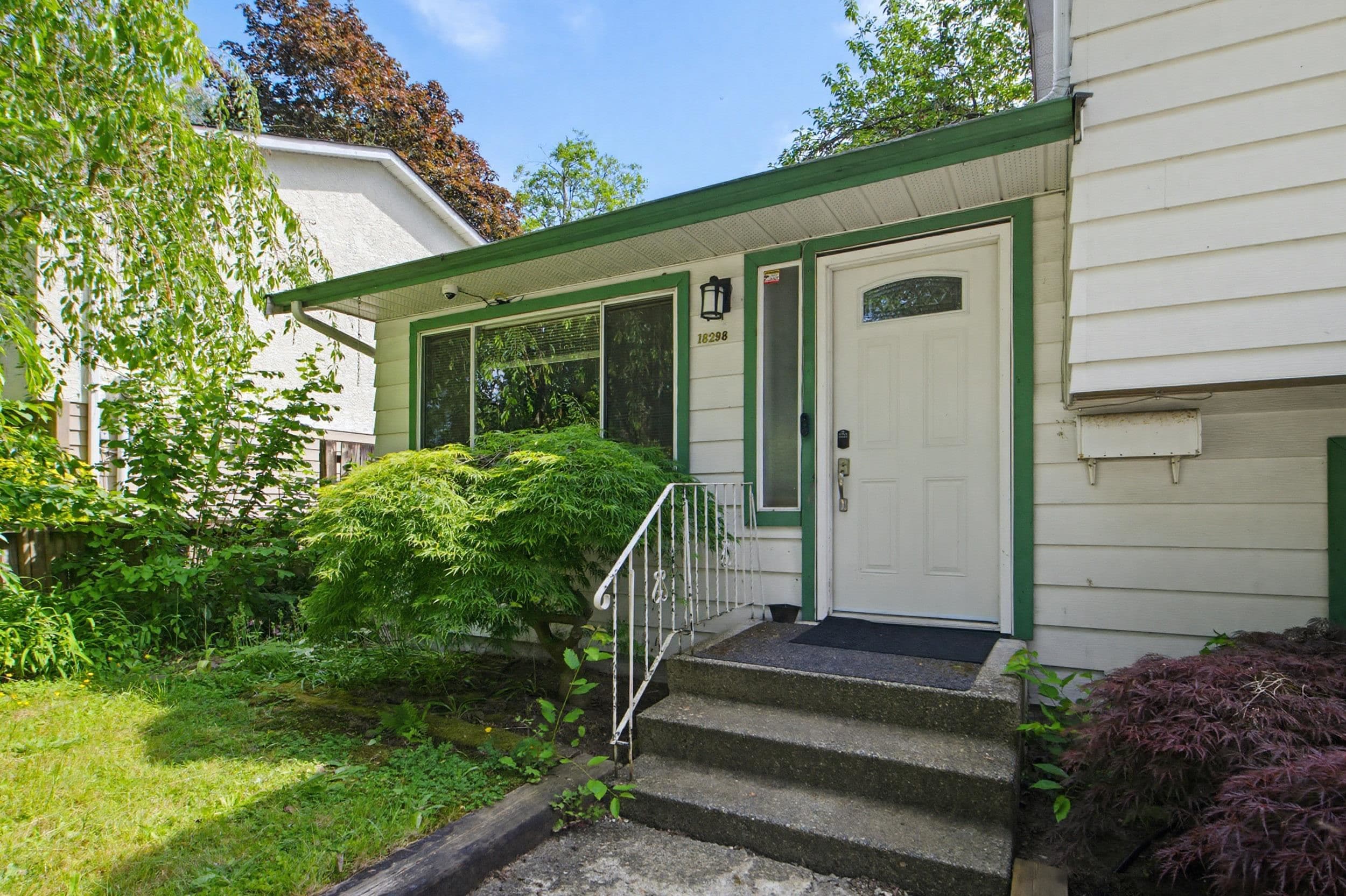 18298 63a Avenue, Surrey, V3S 8A8 — photo 4