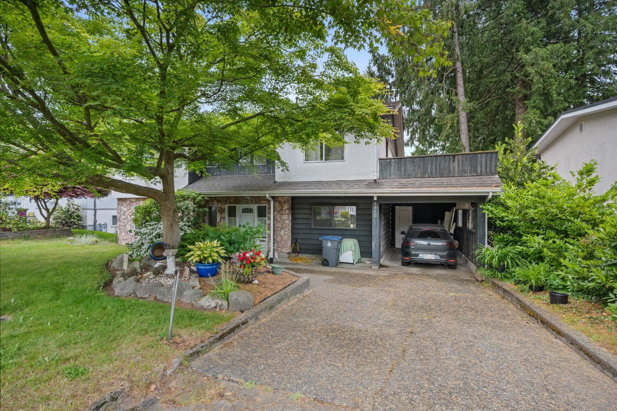 5910 135 Street, Surrey, V3X 1K9 — photo 2