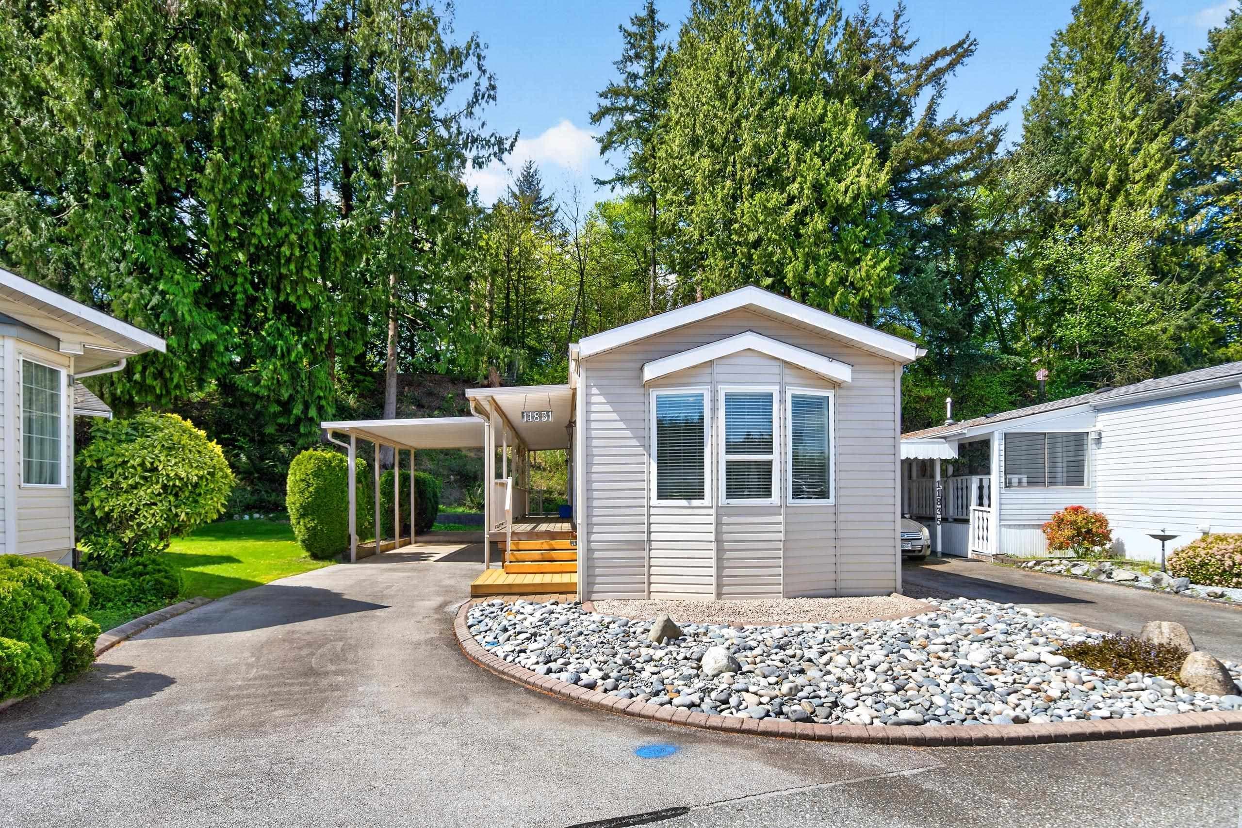 75 - 11831 Pinyon Drive, Pitt Meadows, V3Y 1Z3 — photo 2