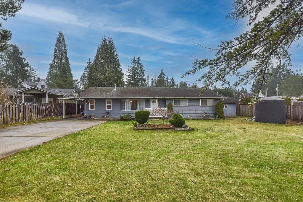 23740 Fraser Highway, Langley