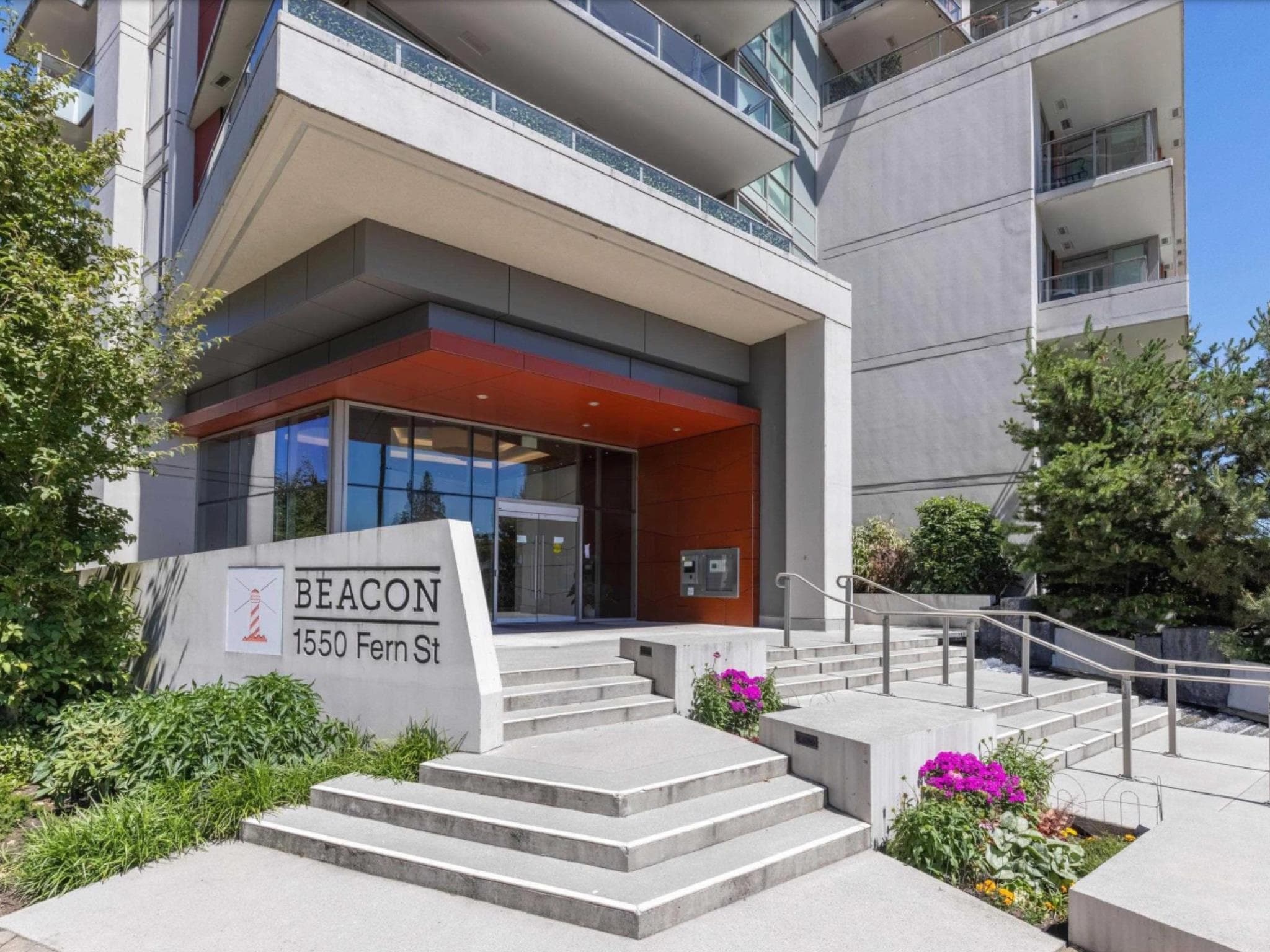 2405 - 1550 Fern Street, North Vancouver