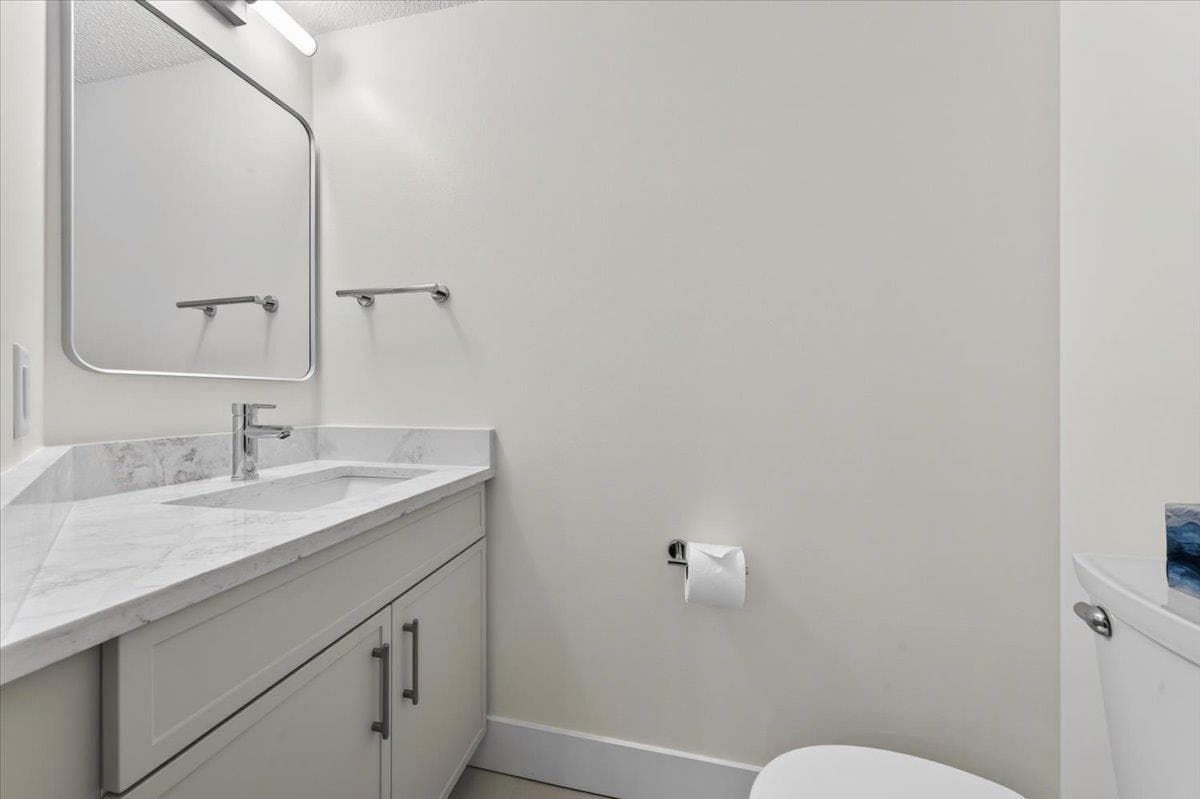 44 - 1240 Falcon Drive, Coquitlam, V3E 2B4 — photo 5