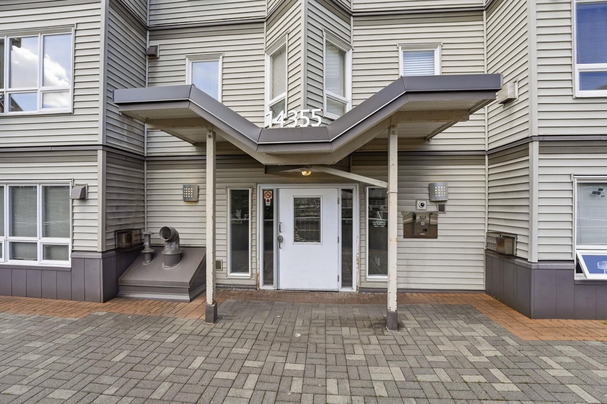 105 - 14355 103 Avenue, Surrey