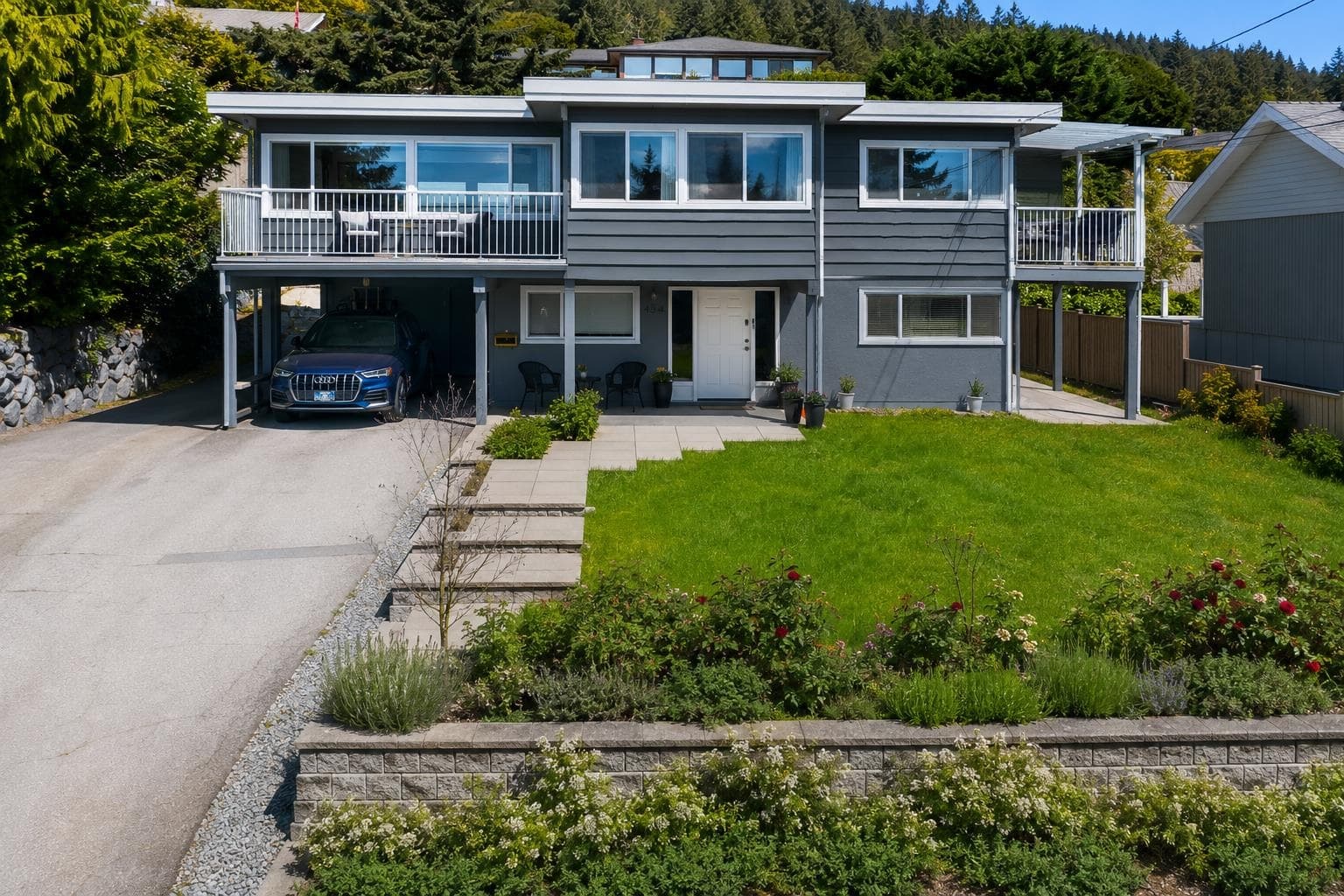 454 Monteray Avenue, North Vancouver