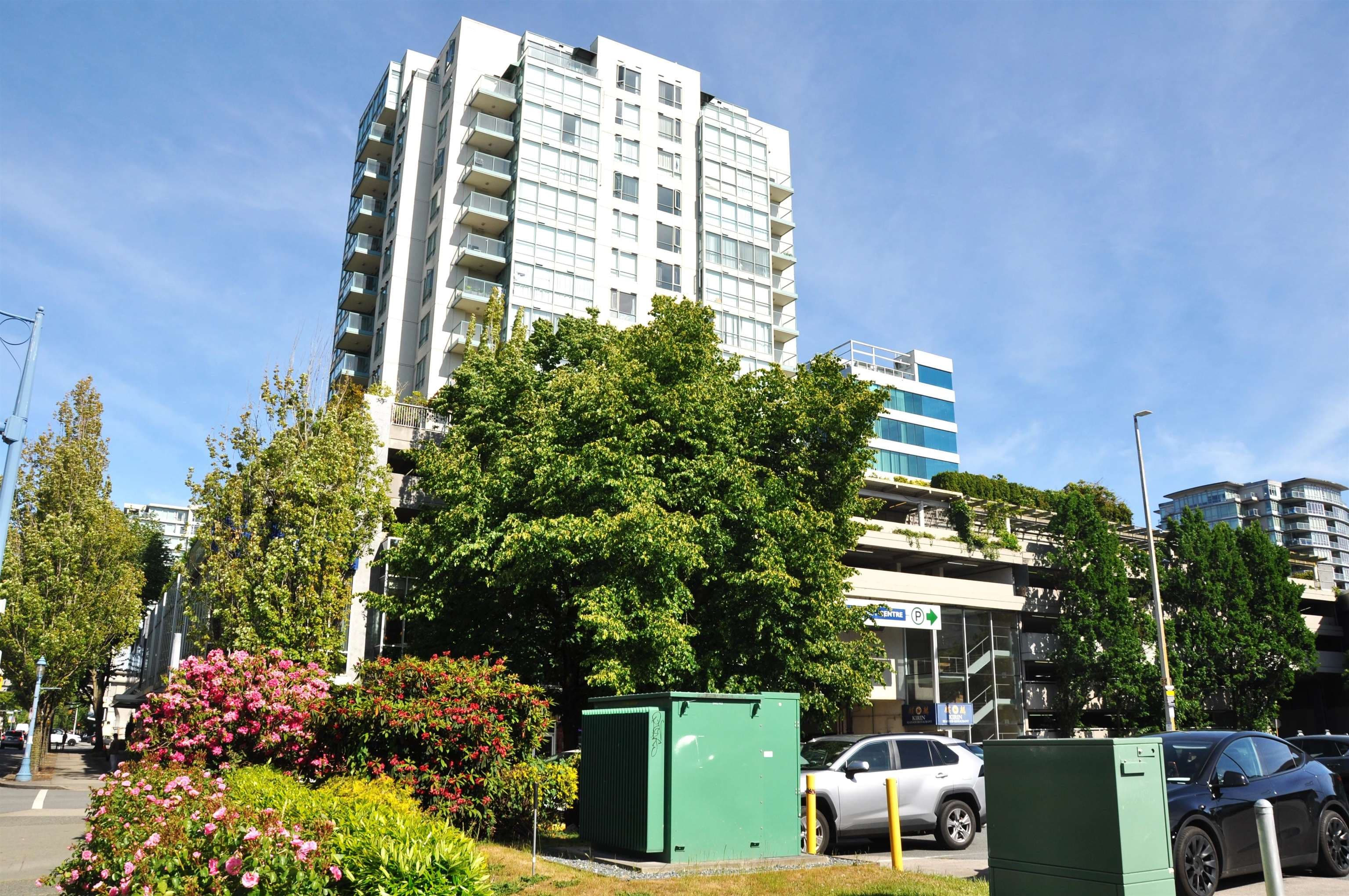 907 - 7878 Westminster Highway, Richmond