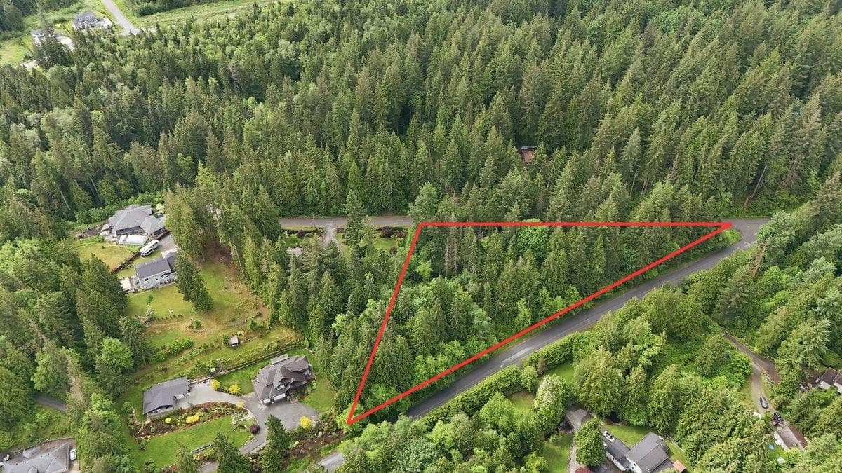 12540 Blue Mountain Crescent, Maple Ridge, V2W 1N7 — photo 2