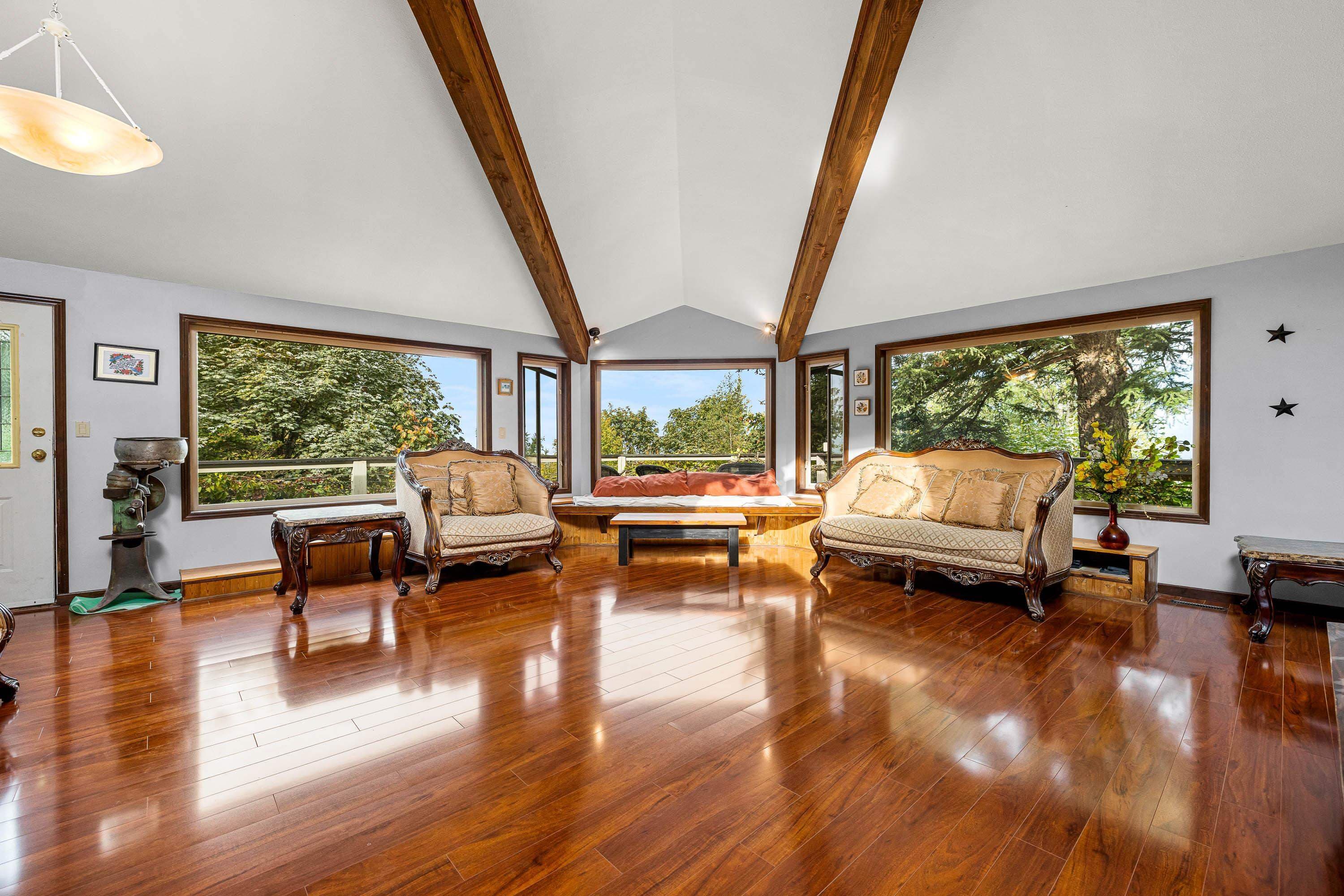 8379 Chelmsford Place, Chilliwack