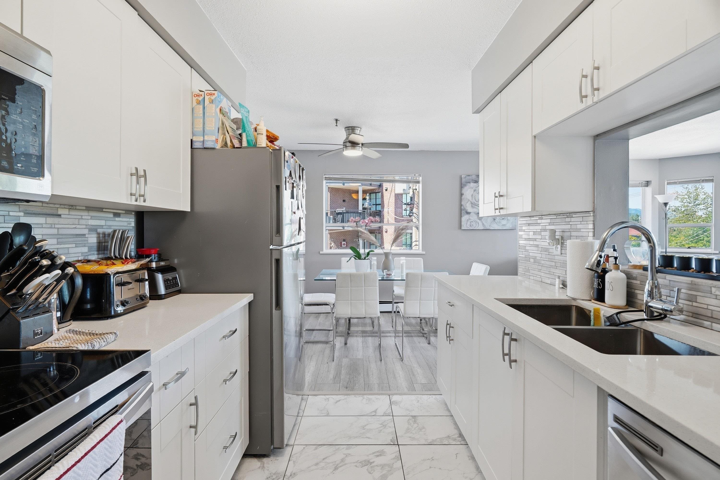 331 - 22661 Lougheed Highway, Maple Ridge, V2X 2V4 — photo 2