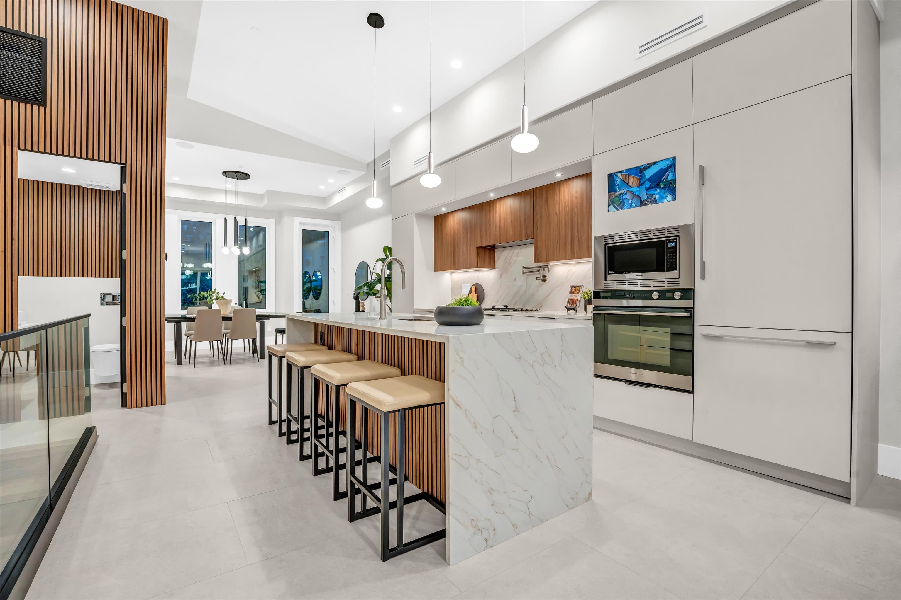 2380 Marine Drive, West Vancouver, V7V 1K8 — photo 3