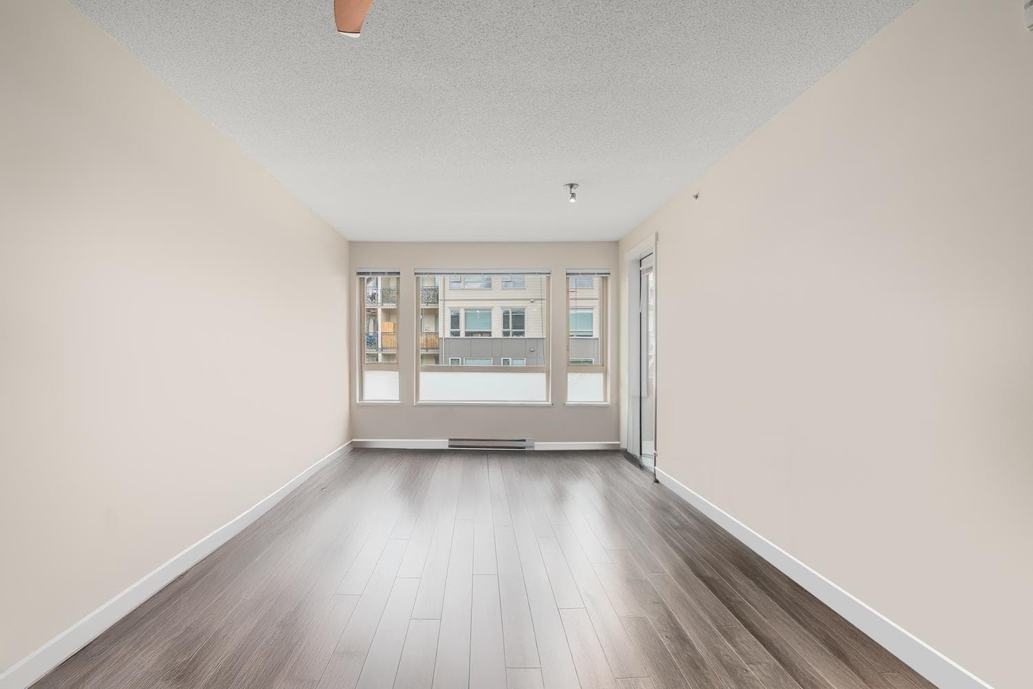 515 - 2665 Mountain Highway, North Vancouver, V7J 0A8 — photo 3