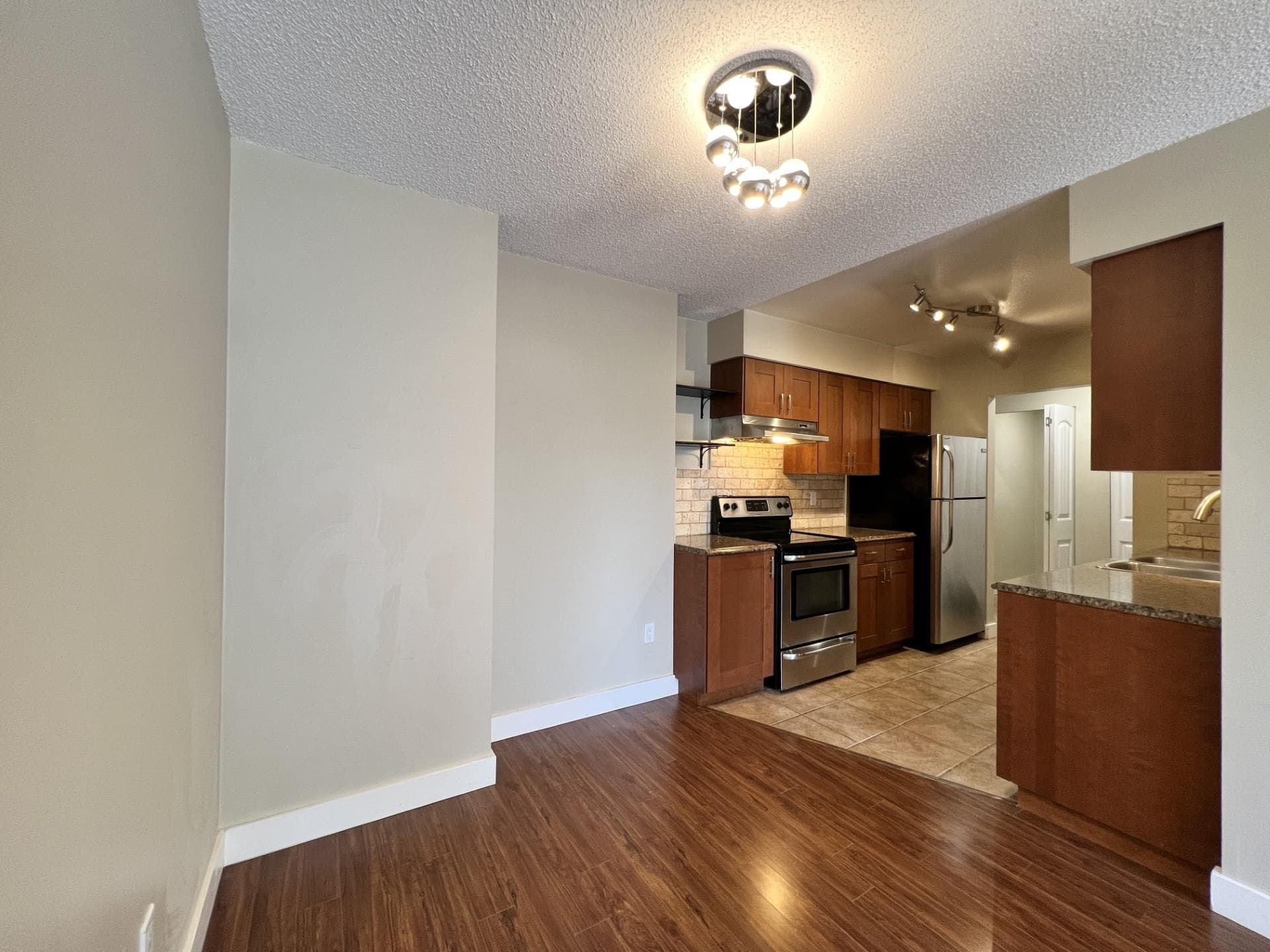 401 - 1210 Pacific Street, Coquitlam, V3B 6K3 — photo 3