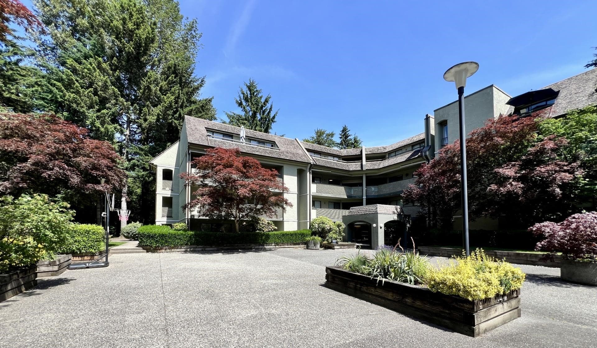 401 - 1210 Pacific Street, Coquitlam, V3B 6K3 — photo 1
