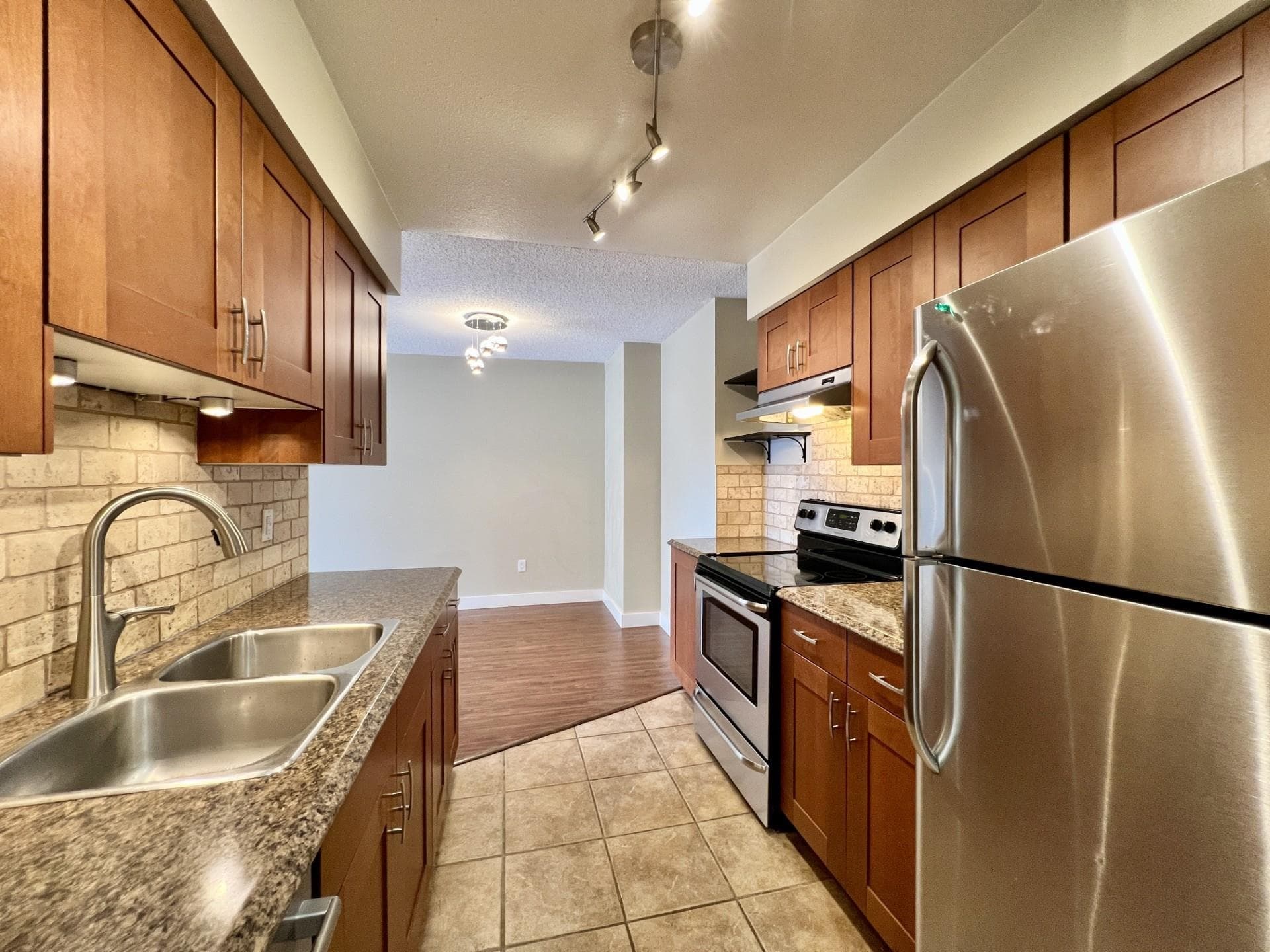 401 - 1210 Pacific Street, Coquitlam, V3B 6K3 — photo 5