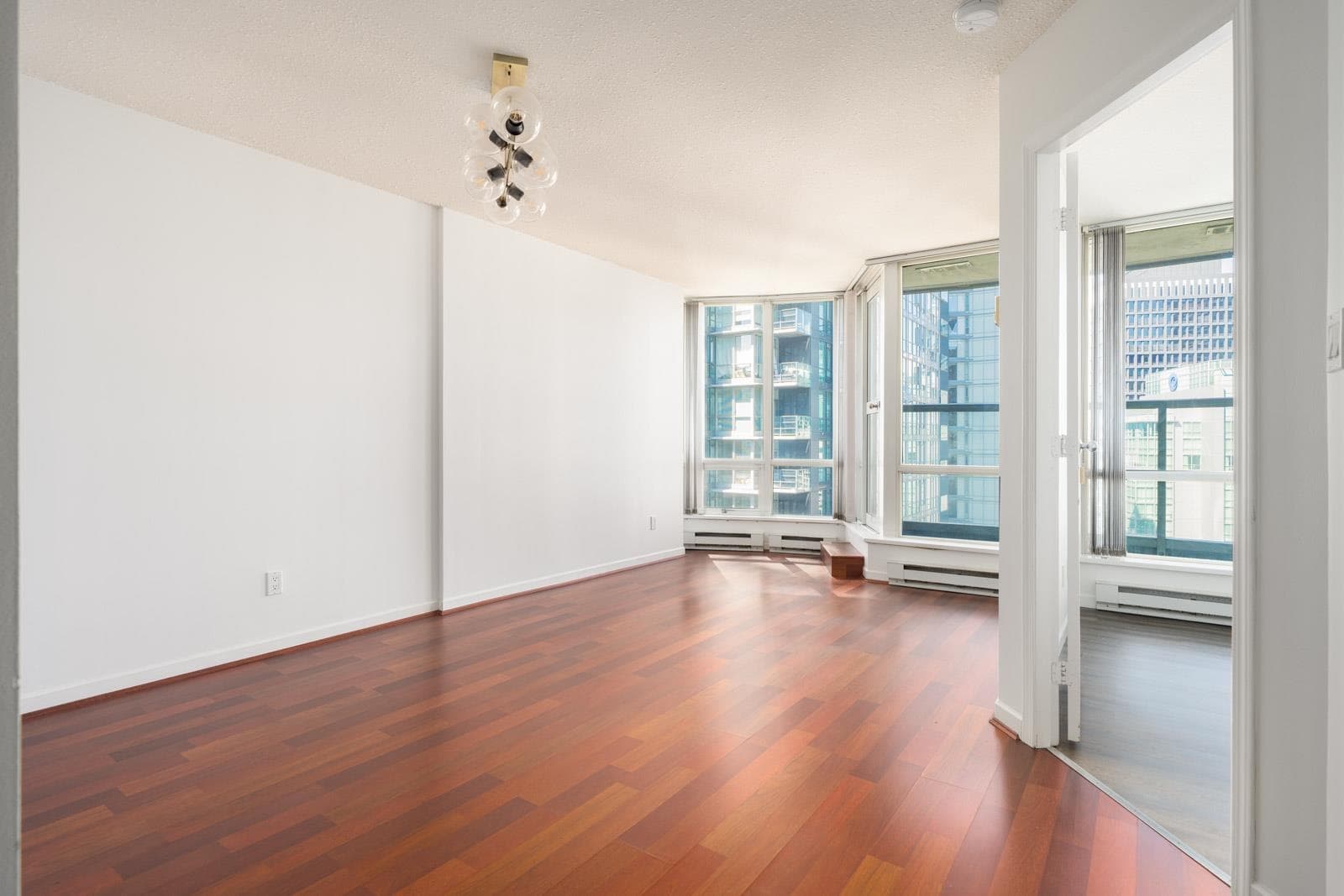 2102 - 1166 Melville Street, Vancouver, V6E 4P5 — photo 3