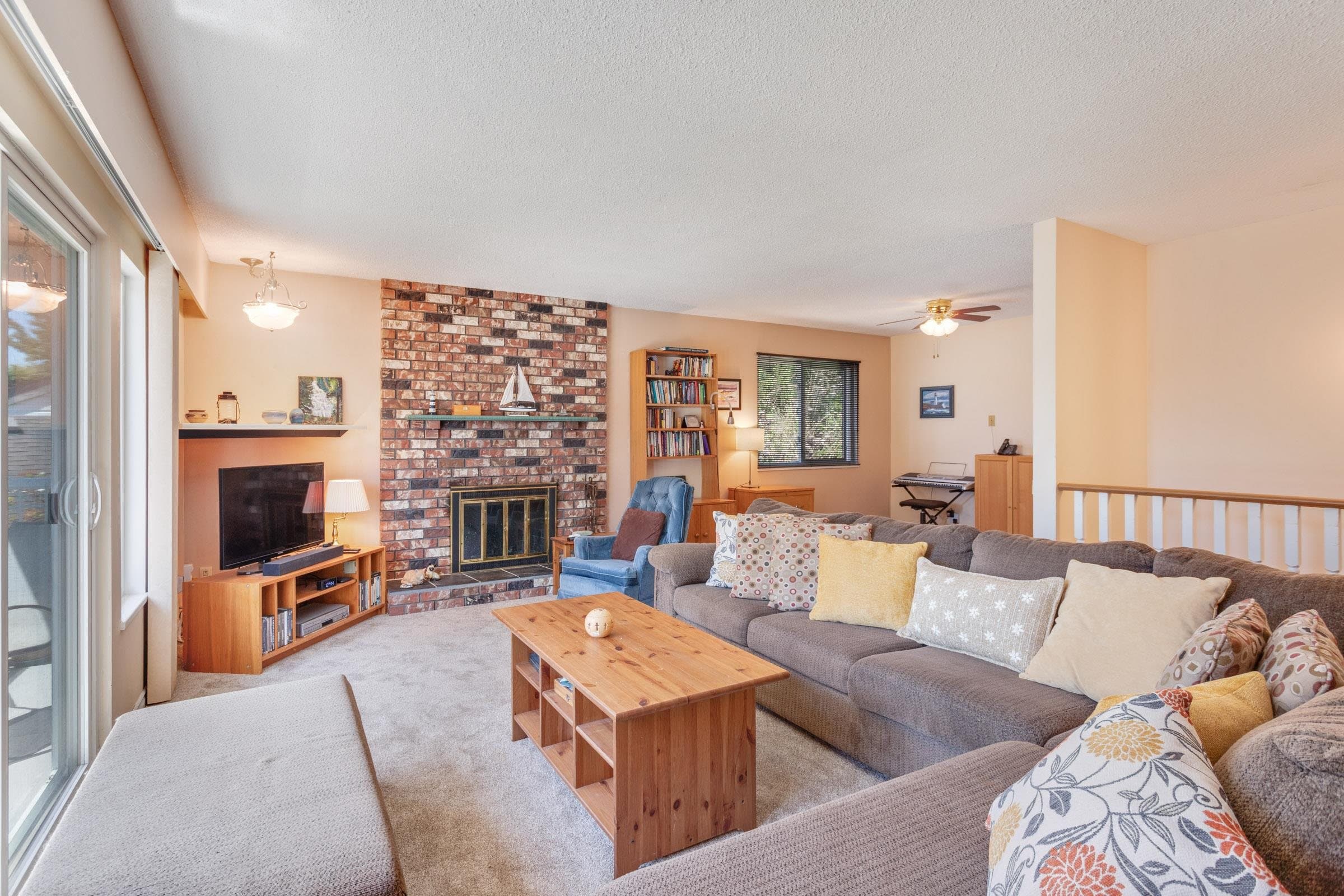 11231 Clipper Court, Richmond, V7E 4M3 — photo 4